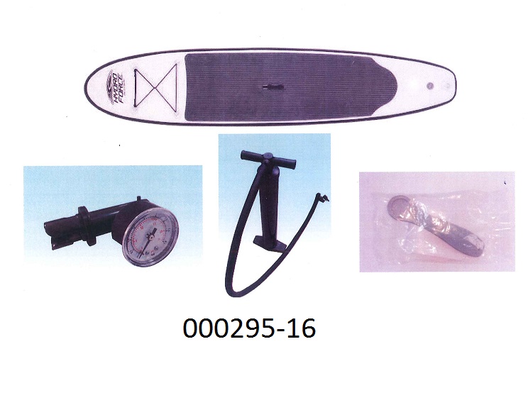 Ausrüstungsgegenstand für den Wassersport, in Form eines Stand-Up Paddle Board, bestehend aus
- einem  Board
--  aus 84% PVC, 10% Polyester , 4% EVA und 2%Stahl, 
-- mit einer Länge von 3,10m,
-- aufblasbar und zerlegbar
- einem Paddel
-- aus 48% Polypropylen, 48,8% Aluminium, 0,9% rostfreier Stahl und 2,3% Polyvinylchlorid,
-- mit einer Länge aus 2,10m
- einer Pumpe mit Schlauch
- einer Druckanzeige
- einem Reparaturset
-- bestehend aus Kleber, Schlüssel für Entlüftungsventil und PVC-Folie.
Die Waren sind in einer Tragetasche aus Polyester (dem Transport und der Aufbewahrung dienend) für den Einzelverkauf  aufgemacht.
(Abbildung siehe Anlage, Materialangaben laut Antragsteller)