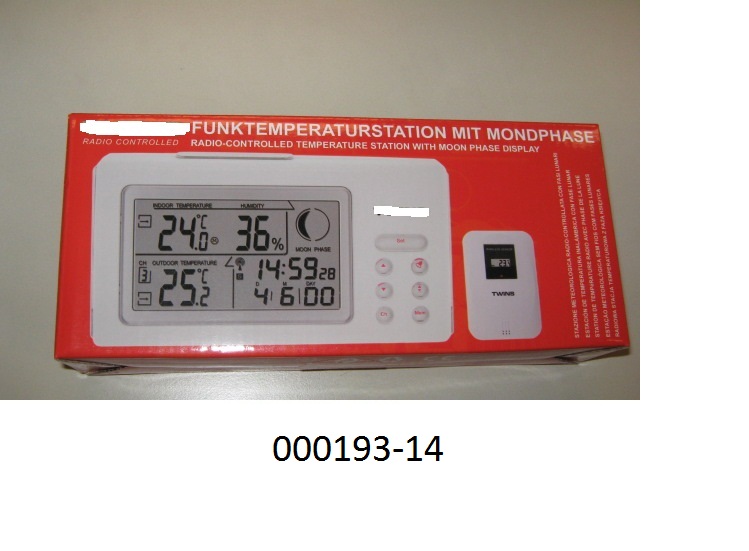 Elektronische Funk-Wetterstation, bestehend 
- aus einer Wetterstation (Thermo-, Hygrometer, Uhr mit Datum- und Weckfunktion) in einem rechteckigen Kunststoffgehäuse (Abmessungen: ca. 148 x 77 x 40 mm) mit beleuchtetem LC-Display (zur Anzeige der Innen- und Außentemperatur in Grad Celsius oder Fahrenheit sowie Trendanzeige für die Temperatur, Innenluftfeuchtigkeit, Uhrzeit, Datum, Wochentag, Sommerzeit, Mondphasen, Komfortanzeige des Raumklimas in Form von Symbolbildern, Batteriestandanzeige für Station und Außensensor), sieben Bedienknöpfen an der Vorderseite, einem Bedienknopf an der Gehäuseoberseite sowie Batteriefach auf der Rückseite,
- und einem Außensensor in einem rechteckigen Kunststoffgehäuse (Abmessungen: ca. 90 x 62 x 27 mm) mit LC-Display zur Anzeige der Umgebungstemperatur, LED-Funktionsanzeige und Batteriefach.
Der Außensensor (Reichweite 30m) ist mit der Basisstation über Funk verbunden.
Das kombinierte Thermo-, Hygrometer ist charakterbestimmend in Bezug auf die Verwendung. Die Ware ist zusammen mit einer Bedienungsanleitung und vier 1,5 Volt Batterien in einem bunt bedruckten Karton für den Einzelverkauf verpackt.
(Abbildung siehe Anlage)