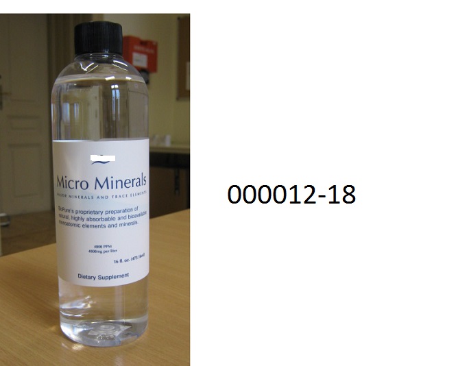Farbloses, klares, neutral riechendes und ebenso schmeckendes, nicht alkoholhaltiges, unmittelbar trinkbares Getr?nk; im Wesentlichen bestehend aus Wasser und geringen Mengen von Mineralstoffen (?berwiegend Magnesiumchlorid); keinen Zucker, andere S??mittel oder Aromastoffe enthaltend; aufgemacht in einer, mit bunt bedruckten Schleifbandetikett versehenen, farblosen Klarsichtkunststoffflasche mit Schraubverschluss und Innenversiegelung zu 473,16 ml; das Erzeugnis wird als Erg?nzungslebensmittel angek?ndigt.