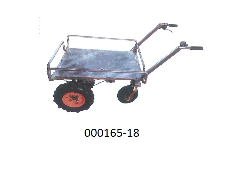 Muldenkipper (Dumper) ohne Hebevorrichtung
- mit einem Fahrmotor (1x 350W),
- bestehend aus einem vollverzinkten Platau und einem Aufbau,
- mit zwei Lenkstangen und drei R?dern ausgestattet,
- mit einem Gewicht von 125kg (Betriebsgewicht inkl. Batterie).
 (Abbildung siehe Anlage, Materialangaben laut Antragsteller)
