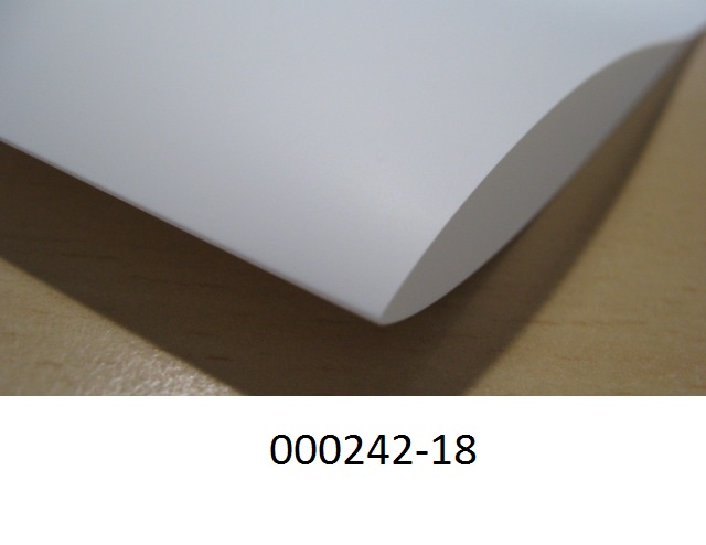 Ware in Form einer glatten Folie,
- mit den Ma?en von ca. 42 x 29,7cm,
- bestehend aus Polystyrol mit F?llstoffen (nicht aus Zellkunststoffen)
- weder verst?rkt noch geschichtet (laminiert) oder auf ?hnliche Weise mit anderen Stoffen verbunden,
- ohne eine Unterlage,
- keine Ware des Kapitels 48.
(Abbildung siehe Anlage)
