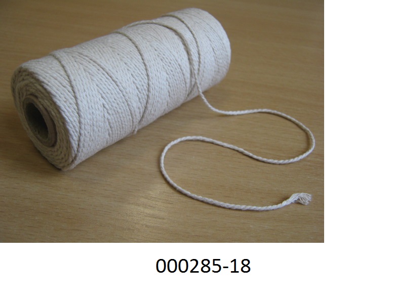Garn aus Baumwolle
- bestehend aus 6 Einzeldr?hten aus Baumwolle, mehrfach gezwirnt,
- Garntiter (kleiner als 20000 dtex) und Gewicht (weniger als 125g) f?r den Einzelverkauf aufgemacht,
- auf einer ca. 10cm breiten Spule aufgewickelt,
- kein Bindfaden der Position 5607.
 (Abbildung siehe Anlage)