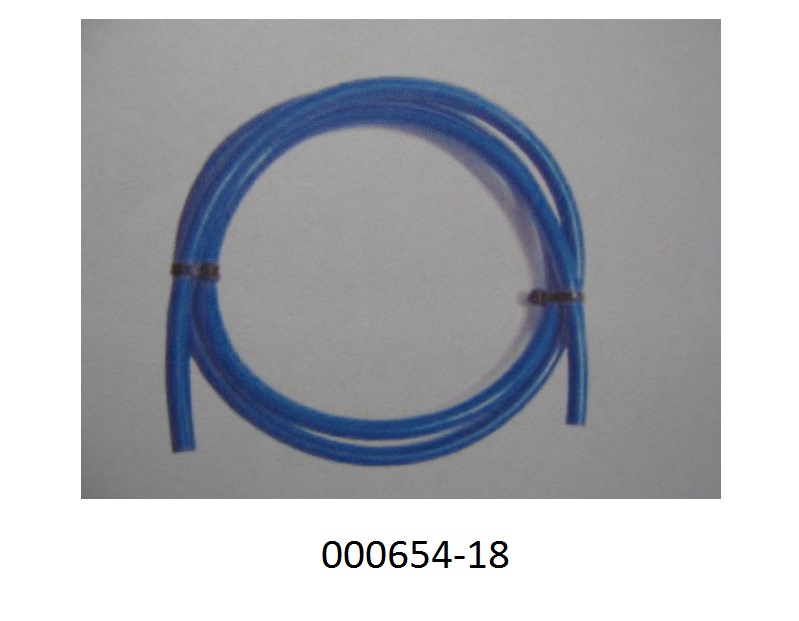 Schlauch
- aus Kunststoff (Polyethylen), 
- biegsam,
- mit einem Durchmesser von 10mm und einer Länge von 150m,
- einem Druck von unter 27,6 MPa standhaltend,
- weder Form-, Verschluss- noch Verbindungsstücke aufweisend,
- dient als flexible Verbindung einer Wasserleitung zu den Tränkestellen (nicht Gegenstand dieser VZTA) im Stall.
 (Abbildung siehe Anlage, Materialangaben laut Antragsteller)