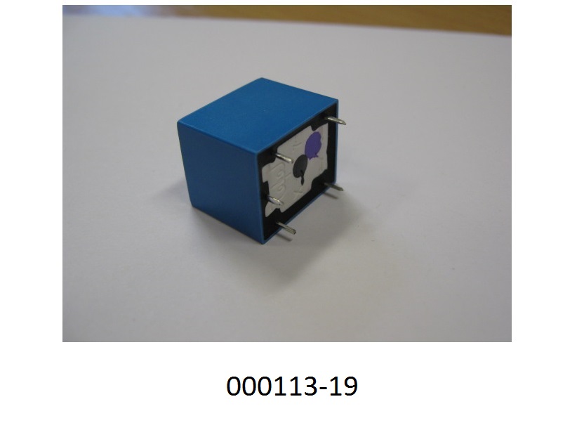 Leistungsrelais in einem quaderförmigen Gehäuse (Abmessungen: 18,5 x 15 x 15,5 mm) mit fünf Anschlusspins, mit einer Spannung von 60 V oder weniger, mit einer Stromstärke von mehr als 2 A, mit einer elektromechanischen Schaltfunktion, mit einem Laststrom von 3 Ampere oder mehr, jedoch nicht mehr als 16 Ampere, mit einer Spulenspannung von 5 Volt oder mehr, jedoch nicht mehr als 24 Volt und einem Abstand zwischen den Anschlusspins des Lastkreises von nicht mehr als 12,5 mm. 
(Abbildung siehe Anlage)