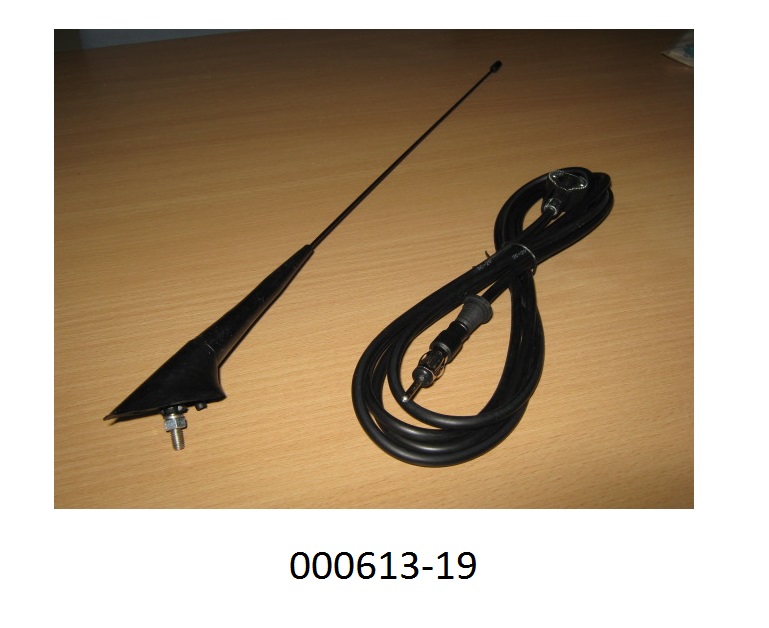 Autoantenne bestehend aus einer ca. 52 cm langen Stabantenne eingeschraubt in einen Sockel, welcher mit Montagevorrichtung versehen ist.
Die Ware dient nach Befestigung an einem KFZ, sowie nach Verbinden mit dem Autoradio als Antenne zum Empfangen von AM/FM-Signalen. 
(Abbildung siehe Anlage)
