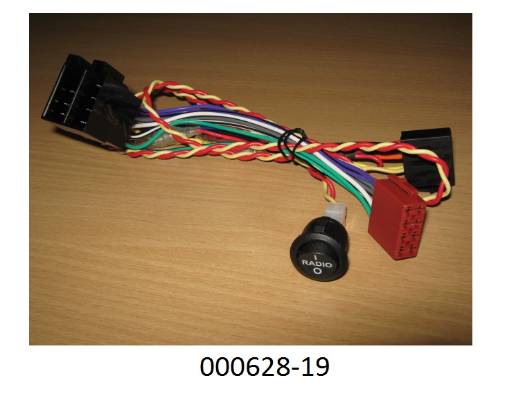 Adapterkabel mit Schalter, zusammengesetztes Muster, aus einem mehradrigen Adapterkabelsatz, mit einer gemeinsamen, elektrischen Steckvorrichtung (2x8-polig) und 13 daran montierten, elektrisch isolierten Drähten. Über 2 Dioden und 2 elektrisch isolierte Drähte ist ein Kippschalter in den Kabelsatz eingeschliffen.
Das Set dient zum elektrischen Verbinden eines KFZ-Einbauradios mit dem Systemanschluss des Fahrzeuges.
(Abbildung siehe Anlage)