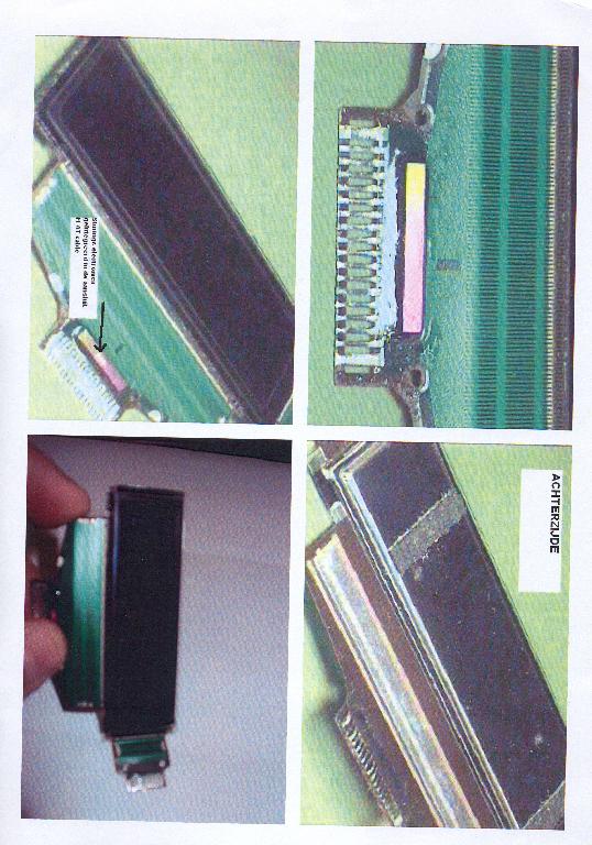 Display met organische lichtgevende dioden (OLED), in de vorm van een matrix unit, met aansluitkabels waarop de nodige besturingselektronica zijn aangebracht , gebruikt voor het weergeven van zichtbare signalen, andere dan die bedoeld bij de posten 8512 en 8530.