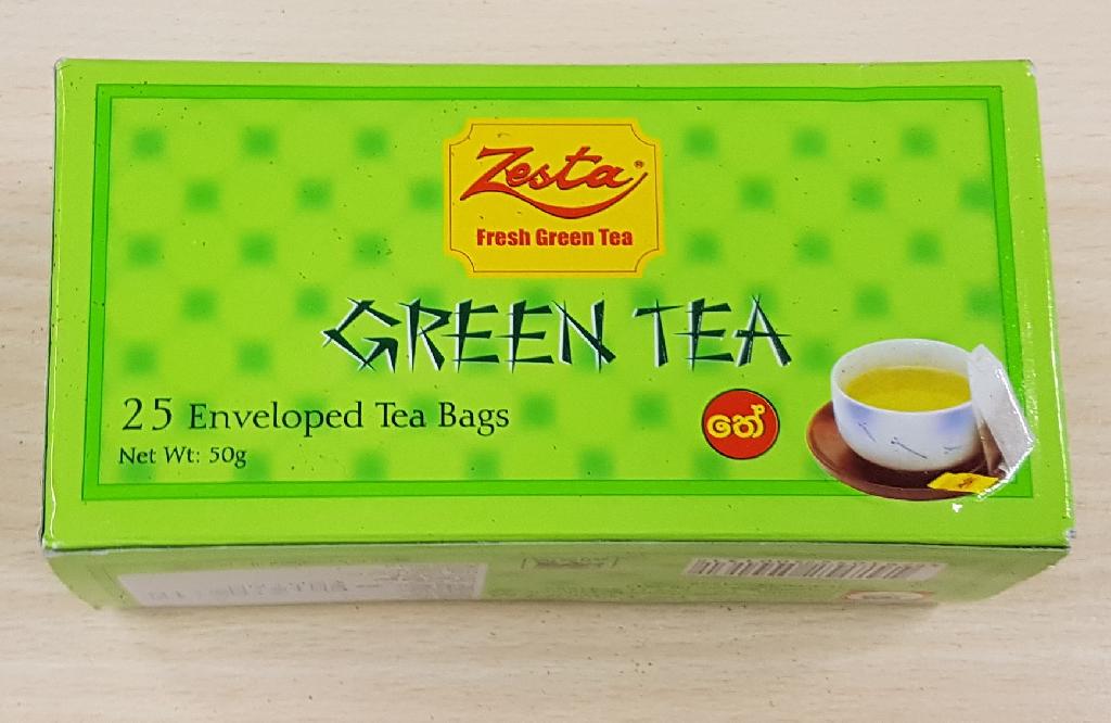 Thé vert conditionné pour la vente au détail en emballage carton contenant 25 sachets individuels de 2 grammes.