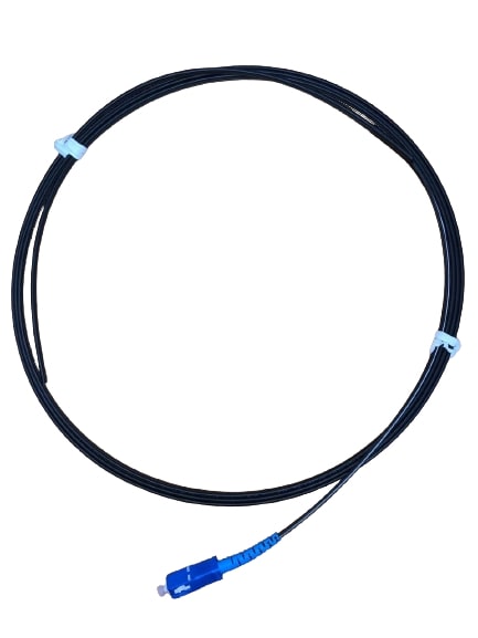 Оптичен кабел (тип FTTH – Fiber To The Home), съставен от 1 индивидуално оцветенo влакнo (стъклено влакно G657A, защитено с цветна термопластика в съответствие със стандарт TIA/EIA), две подсилващи FRP елемента с диаметър 2х0.50 mm, носещо въже FRP с диаметър 1.00 mm, защитено и изолирано с PVC  обвивка с общ диаметър 2.0mm H x 5.1mm W. 
 Влакното е снабдено с конектор SC/UPC. 
Съгласно приложената техническа спецификация и уточнение на заявителя, кабелът предмет на настоящата ОТИ е с дължина от 1000 m.
