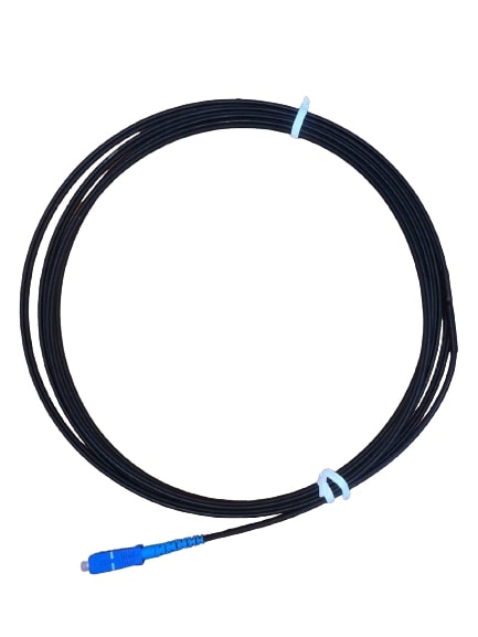 Кабел от оптични влакна (тип FTTH – Fiber To The Home) за предаване на данни за фиксирани и мобилни връзки, между абонатната FTTH разпределителна кутия до абонатната връзка, с Ethernet до 10G. Съставен от 1 оптично влакно G657A (едномодово), защитено с индивидуална обвивка с цветна кодова идентификация с термопластика в съответствие със стандарт TIA/EIA), с носещо метално въже с диаметър 1.00мм., защитено и изолирано с PVC  обвивка с LSZH защита с общ диаметър 6.5mm H x 3.5mm W. Снабден е с конектор SC/UPC от единия край за свързване на оптичния стенен терминал към операторската кутия с оптичен порт на абоната. 
Съгласно приложената техническа спецификация и уточнение на заявителя, кабелът предмет на настоящата ОТИ е с дължина от 1000 m.