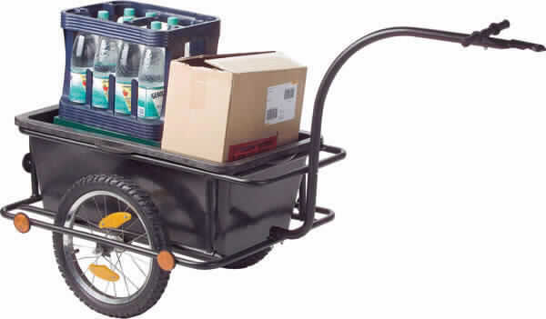 Anhänger für Fahrrad, sog. Kombi-Fahrrad - Transportanhänger, Foto siehe Anlage,
bestehend aus:
- einem Stahlrohrgestell (Länge ca. 84 cm, Breite ca. 68 cm) zur Aufnahme einer  herausnehmbaren Kunststoffwanne 
  (Maximalabmessungen: Länge ca. 79 cm, Breite ca. 49 cm, Höhe ca. 32 cm),
- zwei luftbereiften Speichenrädern mit einem Durchmesser von 41 cm (ca. 16 Zoll),
- einer Deichsel (Länge ca. 99 cm) mit einstellbarer Anhängerkupplung, 
- mit einem Gewicht von ca. 12,5 kg,
- mit einer Tragkraft von 50 kg,
- mit einem beiliegenden, anschraubbaren Handgriff mit kleinen Griffen (Länge 65 mm, Durchmesser 18 mm) 
  zum Einhängen und Rangieren des Anhängers,
- dazu bestimmt, an einem Fahrrad angebracht zu werden.

"Neuer Anhänger zum Befördern von Gütern, ohne Tankaufbau, nicht zum Befördern von Waren mit starker Radioaktivität bestimmt (Fahrradanhänger)"