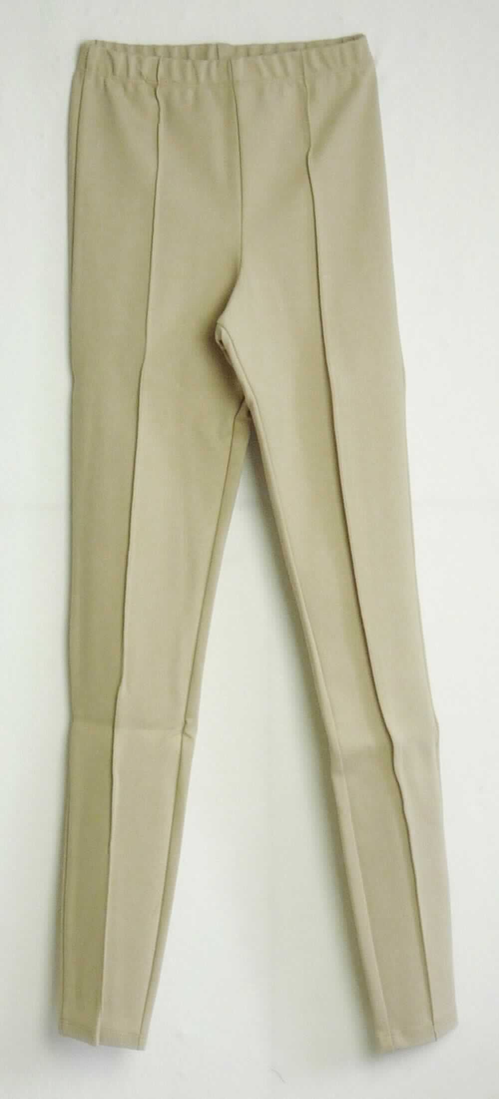 Lange Hose, sog. Leggings für Frauen, Art. RSAUPO3286, Größe XXS, Foto siehe Anlage,
- aus ca. 0,8 mm dicken, einfarbigen Gewirken aus laut Antrag 66 % Viskose (künstliche Chemiefasern), 
  30 % Polyester und 4 % Elasthan (beides synthetische Chemiefasern),
- in der Taille abschließend, mit einem ca. 2,5 cm breiten, elastischen Taillenbund,
- ohne Öffnung und ohne Verschluss; ohne Hinweise auf den Trägerkreis (unisex),
- mit knöchellangen Hosenbeinen, an den Beinabschlüssen durch Umschlagen und Festnähen gesäumt.

"Lange Hose, aus Gewirken, für Frauen, aus künstlichen Chemiefasern"