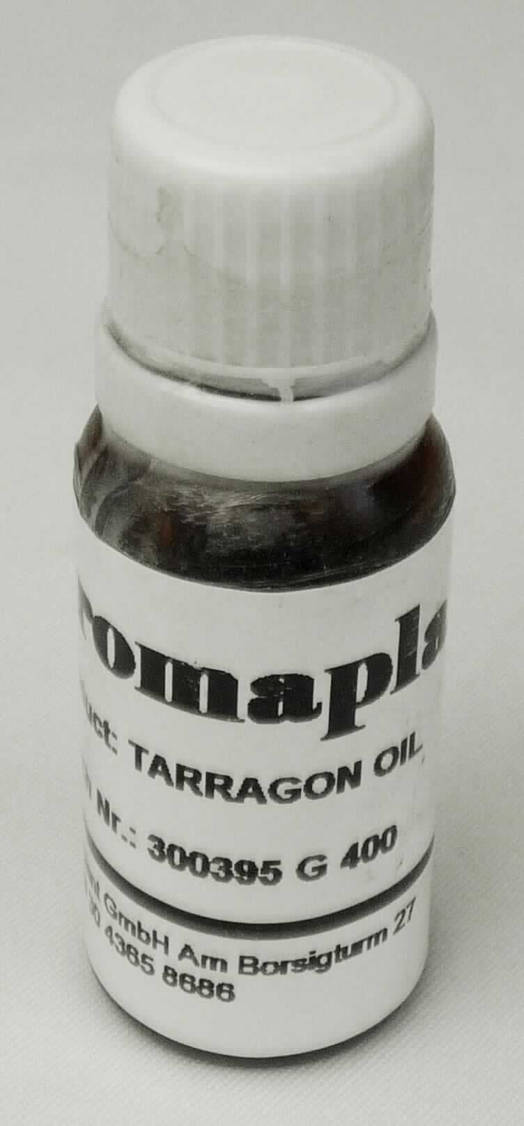 Ätherisches Öl; Estragon-Öl

Bei der vorgelegten Ware handelt es sich laut den Angaben um durch Wasserdampfdestillation gewonnenes Estragonöl. Die Ware stellt sich dar als niedrig viskoses farbloses Öl mit intensivem Geruch und wird in verschiedenen Gebindegrößen (s. Feld 8) gehandelt. Die CAS-Nummer lautet 8016-88-4.

Die Ware ist als anderes ätherisches Öl, nicht entterpinisiert, in die Unterposition 3301 2941 der Kombinierten Nomenklatur einzureihen.