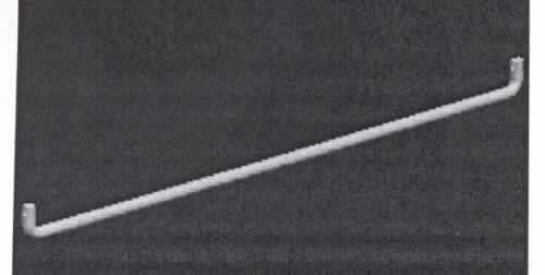 Sog. Spurstange, 
- spezifisch, nach technischer Zeichnung gefertigtes und gebogenes Rohr, mit einer 
  Länge von ca. 544 mm und muffenähnlichen Enden, aus unedlem Metall,
- zur Verbindung der beiden vorderen Achsschenkel in einem Rasentraktor (Aufsitzmäher).

"Teil, erkennbar ausschließlich für Rasenmäher bestimmt - sog. Spurstange"
