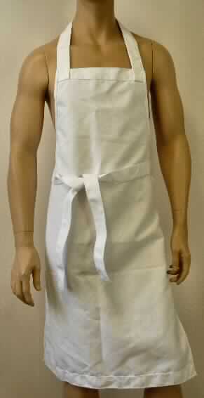 Schürze, sog. Schürze weiß aus Polyester, in Erwachsenengröße, Foto siehe Anlage,
- aus ca. 0,8 mm dicken, einfarbigen Geweben aus lt. Antrag 100 % Polyester (Chemiefasern),
- als Latzschürze gearbeitet, den vorderen Teil des Körpers bedeckend, 
- in den Abmessungen von ca. 95 cm x 60 cm, 
- mit einem Nackenträger und Bindebändern in der Taille,
- ohne Hinweise auf den Trägerkreis (unisex),
- an allen Rändern gesäumt,
- dazu bestimmt, zum Schutz anderer Kleidungsstücke bei der Ausübung einer Haushaltstätigkeit getragen 
  zu werden.

"Andere Kleidung (Schürze), aus Geweben, für Frauen, aus Chemiefasern"