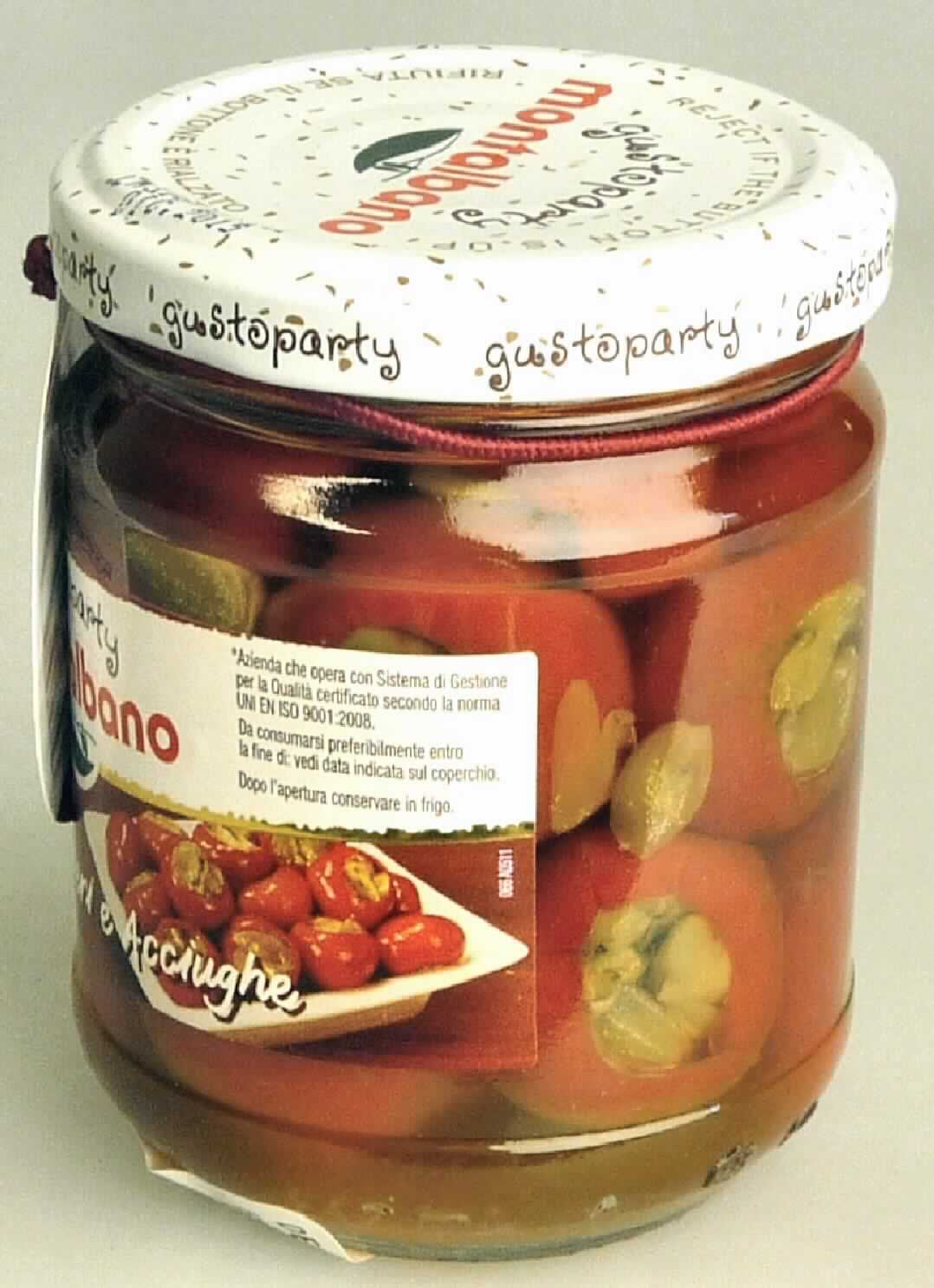 Kirschpaprika, zubereitet.

Antragsangaben (als zutreffend unterstellt): Kirschpaprika gefüllt mit Kapern und Anchovipaste. Aufmachung: im Glas. Nettoinhalt: 212 ml. Zutaten: Kirschpaprika, Sonnenblumenöl, Kapern, Anchovipaste in Olivenöl, Salz, Essigsäure aus Zuckerrohr, Zitronensäure, Milchsäure, Ascorbinsäure.

Beschaffenheit des vorgelegten Warenmusters: Originalglas, darin rote Kirschpaprikas, gefüllt mit grünen Kapern, in einer gelben, öligen Lake. Die Kirschpaprika weist einen leicht brennenden Geschmack auf. Gehalt an freier flüchtiger Säure i. S. der ZAnm 1 zu Kap 20: mindestens 0,5 GHT. 
Aufschrift, auszugsweise: "gustoparty Montalbano".

Gemüse, Früchte, Nüsse und andere genießbare Pflanzenteile, mit Essig oder Essigsäure zubereitet oder haltbar gemacht, andere, Früchte der Gattung Capsicum, mit brennendem Geschmack.