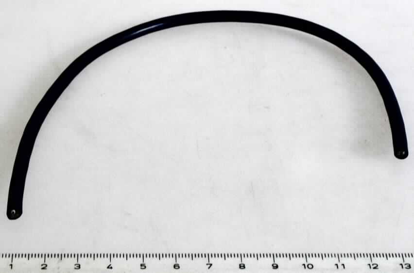 Isoliertes elektrisches Kabel ohne Anschlussstücke, sog. "Rahmenkabel" (Art.-Nr. LI6YY-t, 221-020-04), aus vier einzeln isolierten Leitereinzeldrähten mit einem Durchmesser von je 1,2 mm, alle zusammen in einer gemeinsamen Silikonummantelung, für eine Spannung von 300 bis max. 1.000 V.

Die Ware ist als "isoliertes elektrisches Kabel, kein Wickeldraht, kein Koaxialkabel oder anderer koaxialer elektrischer Leiter, kein Zündkabelsatz oder anderer Kabelsatz von der für Beförderungsmittel verwendeten Art, für eine Spannung von nicht mehr als 1.000 V, ohne Anschlussstücke, nicht von der für die Telekommunikation verwendeten Art, mit einem Durchmesser der Leitereinzeldrähte von mehr als 0,51 mm" einzureihen.