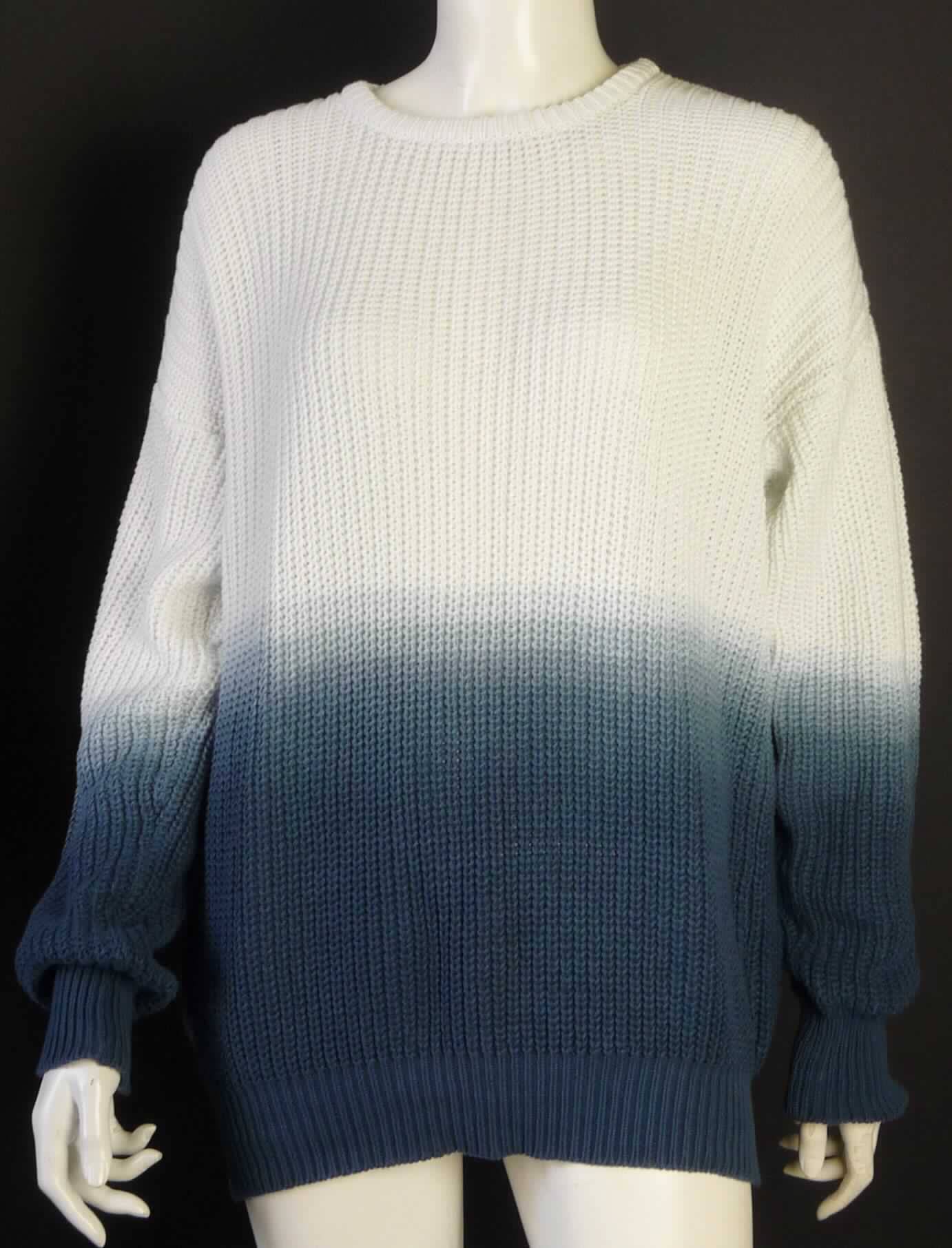 Pullover, sog. Unisex Strick Pullover, Art. RSAKWFP-CO, Größe L, Foto siehe Anlage, 
- aus ca. 3,5 mm dicken, buntgewirkten Gewirken aus laut Antrag 100 % Baumwolle, 
- über die Taille reichend (Rückenlänge: ca. 68 cm),
- mit einem runden Halsausschnitt (u. a. damit kein Unterziehpulli) mit gerippt gewirkter Randeinfassung,
- ohne Öffnung und ohne Verschluss, 
- ohne Hinweise auf den Trägerkreis (unisex),
- mit langen Ärmeln, an den Ärmelenden mit gerippt gewirkten Bündchen,
- am unteren Rand mit einem gerippt gewirkten Bund verengt.

"Pullover, aus Gewirken, aus Baumwolle, kein Unterziehpulli, für Frauen"