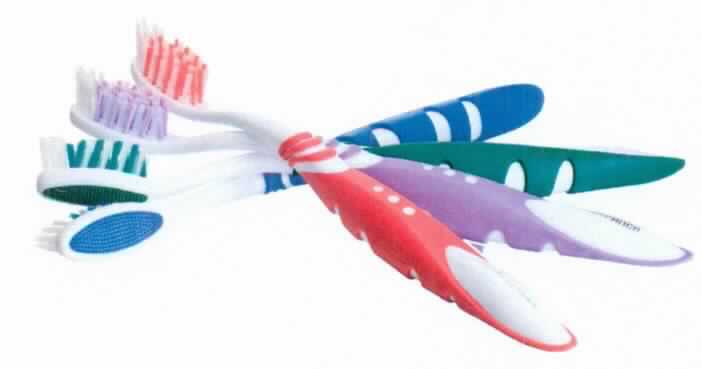 Bei der sog. "Opalesence Oral Hygiene Toothbrush" handelt es sich um eine Zahnbürste mit einem Griff aus Kunststoff und mit einem Einsatz aus Borsten am Kopf der Bürste, die in zwei Farben bis zu vierreihig aufgebracht sind. 

Die Ware gibt es in vier verschiedenen Farben (rot, violett, grün und blau).

Sie ist als "Bürste, Zahnbürste" einzureihen.