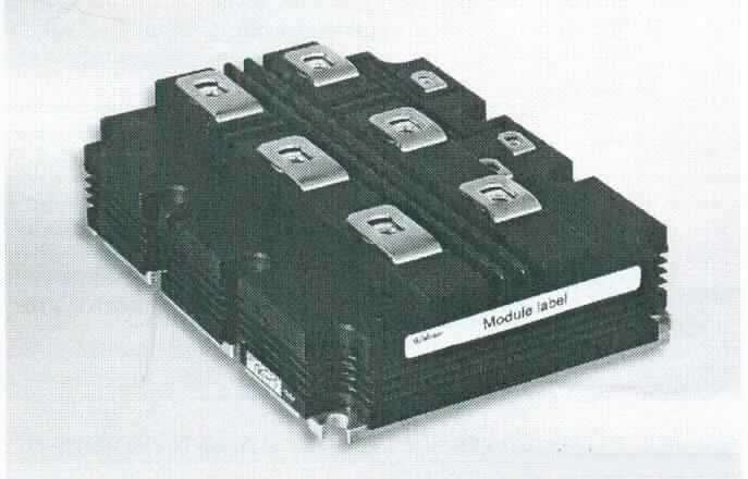 IGBT-Modul (FZ750R65KE3),
- mit mehreren Insulated Gate Bipolar Transistoren in Chipform, in antiparalleler Schaltung mit Dioden, 
  eingebaut in einem Modulgehäuse mit 9 Anschlüssen (Abbildung siehe Anlage),
- mit einer Verlustleistung von 14,5 kW.
 
"Transistor, anderer als Phototransistor, mit einer Verlustleistung von 1 W oder mehr - verpacktes IGBT-Modul"