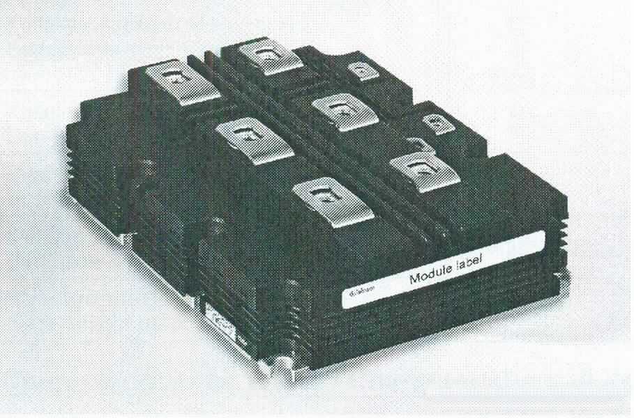 IGBT-Modul (FZ600R65KF2),
- mit mehreren Insulated Gate Bipolar Transistoren in Chipform, in antiparalleler Schaltung mit Dioden, 
  eingebaut in einem Modulgehäuse mit 9 Anschlüssen (Abbildung siehe Anlage),
- mit einer Verlustleistung von 11,5 kW.

"Transistor, anderer als Phototransistor, mit einer Verlustleistung von 1 W oder mehr - verpacktes IGBT-Modul"