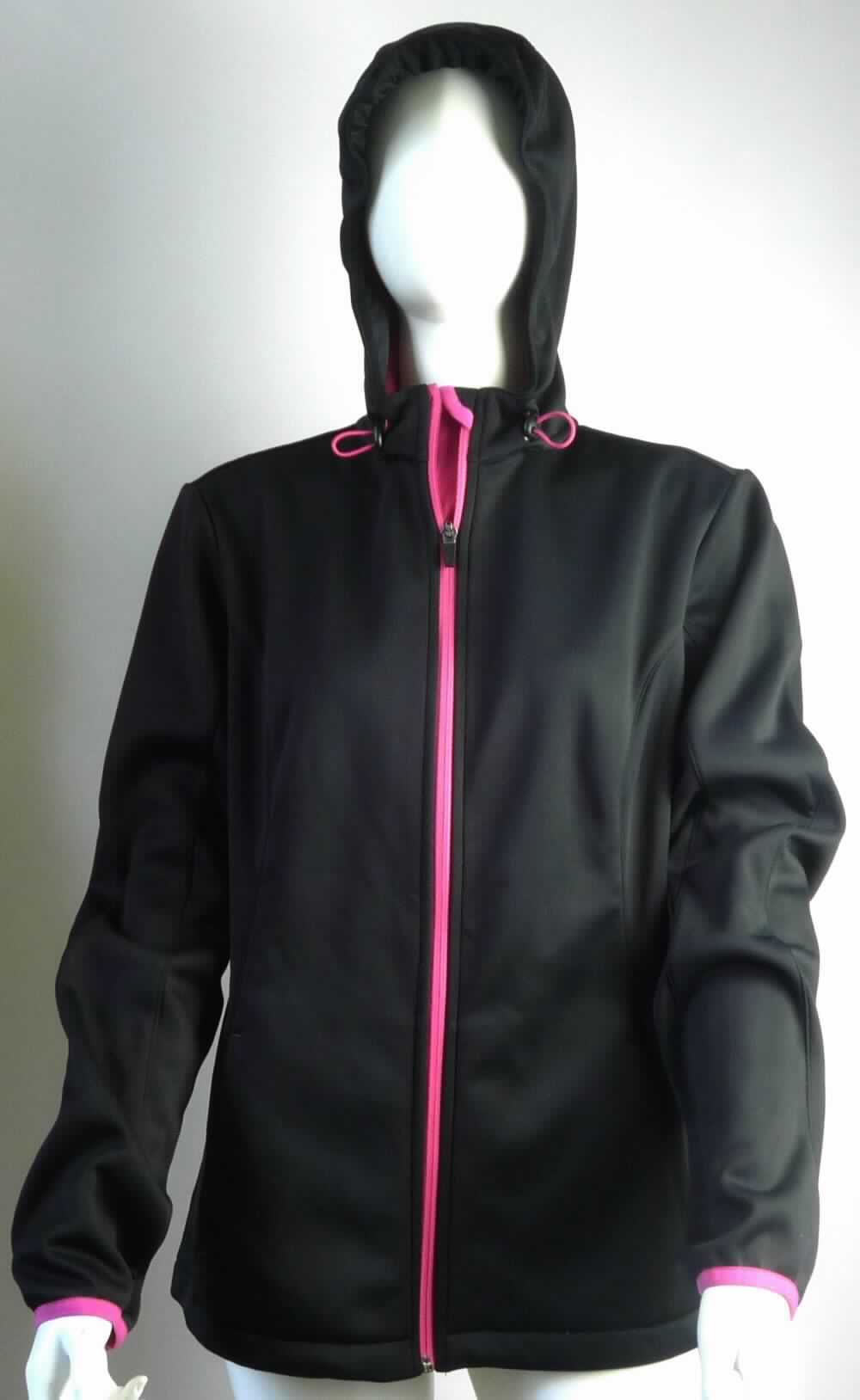 Blouson, sog. Damen Laufjacke, Art. 195090, Größe M, Foto siehe Anlage,
- aus einem ca. 1,1 mm dicken, zweilagigen, durch Kleben miteinander verbundenen Flächenerzeugnis mit einer
  Außenlage aus einfarbigen Gewirken und einer Innenlage aus einfarbigen, einseitig (Innenseite) gerauten 
  Gewirken; beide Gewirke aus laut Antrag 100 % Polyester (synthetische Chemiefasern), 
- über die Taille reichend (Rückenlänge: ca. 66 cm),
- mit einer angenähten Kapuze mit Kordelzug, 
- vorn mit einer durchgehenden Öffnung mit einem bis an den Kapuzenrand reichenden Reißverschluss, am 
  Kapuzenrand mit einer kurzen Überlappung von links über rechts (Männerkleidung),
- mit langen Ärmeln, die über den unteren Rand des Kleidungsstücks hinausreichen; an den Ärmelenden mit einer 
  ca. 1 cm breiten, elastischen, leicht verengenden Randeinfassung aus Geweben aus Spinnstoffen,
- mit zwei eingesetzten Taschen mit Reißverschluss unterhalb der Taille,
- am unteren Rand mit einem Tunnelzug zu verengen, 
- erfüllt die Merkmale zur Einreihung als Blouson, somit keine Ware der Position 6110.

"Blouson aus Gewirken, für Männer, aus Chemiefasern"