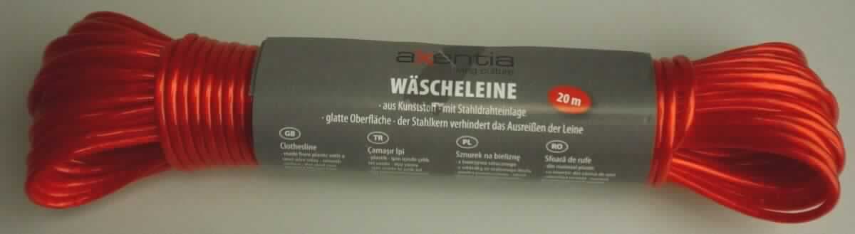 Litze aus Stahl; Wäscheleine

Bei der Ware "Wäscheleine" handelt es sich um eine kunststoffummantelte Litze aus 2 Stahldrähten und Kunststofffasern mit einer Länge von 20 m, aufgewickelt und mit einer Verkaufsbanderole umwickelt. Die Querschnittsabmessung eines Drahtes beträgt ca. 0,27 mm. Mit Ummantelung beträgt der Gesamtdurchmesser ca. 2,5 mm. Die Stahldrähte (Litze) bestehen aus anderem als nicht rostendem Stahl mit einem Überzug aus Messing. Bei dieser aus verschiedenen Materialien (Stahl und Kunststoff) zusammengesetzten Ware bestimmt die Stahllitze den Charakter der Ware.

Die Ware ist als Litze aus anderem als nicht rostendem Stahl, mit einer größten Querschnittsabmessung von 3 mm oder weniger, mit Kupfer-Zink-Legierung (Messing) überzogen in der TARIC-Code 7312 1041 90 einzureihen.