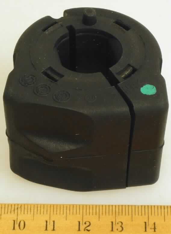 Angaben des Antragstellers: Rubber bushes aus Gummi und Metall

Feststellungen an einem Warenmuster:
Formteil aus Metall und Kautschuk in Form einer Manschette (siehe Abbildung)

Es handelt sich bei der Ware um eine Gummi-Metallware der Unterposition 4016 9991.