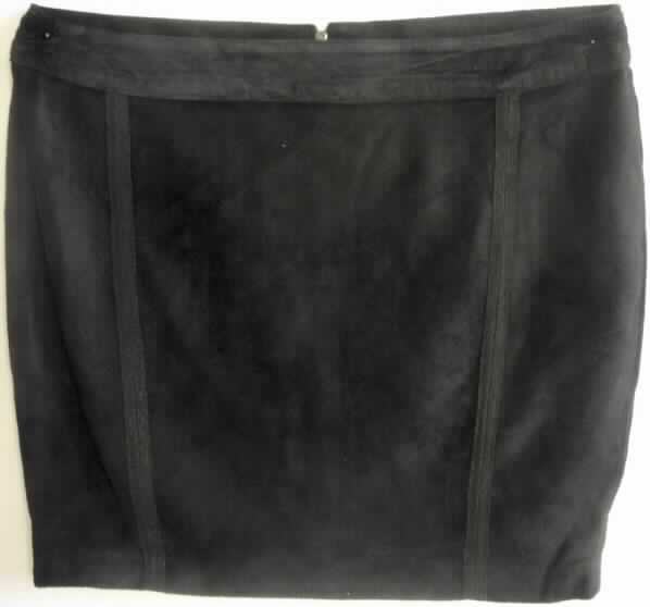 Damenrock, sog. Marri Island Skirt, Art. W04109, Abbildung siehe Anlage, 
- vollständig aus gerautem Leder (lt. Antrag Wildleder), 
- in der Taille abschließend, 
- bis an die Knie reichend (Länge: ca. 40 cm), 
- auf der Rückseite mit einer 15 cm langen Reißverschlussöffnung, 
- ungefüttert.

"Kleidung (Rock), aus Leder"
