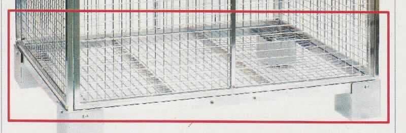Fahrgestell (Rahmen), sog. Grundrahmen, Materialnummer: 1100025928, Foto siehe Anlage,
- bestehend aus einem rechteckigen Rahmen, der auf der Oberseite mit einem Gitter aus
  senkrecht und waagrecht verlaufenden, dünnen Stäben aus laut Antrag Stahldraht versehen ist,
- laut Antrag mit einer Länge von 1205 mm, einer Breite von 817 mm und einer Höhe von 46 mm,
- zusätzlich mit zwei Stützstreben versehen,
- auf der Unterseite sind an den vier Ecken Befestigungsvorrichtungen montiert, die zur Aufnahme
  von Bock- bzw. Lenkrollen dienen,
- in den Ecken befinden sich Öffnungen zur Montage der Seitenaufbauten,
- dient als tragendes Element zur Aufnahme des Aufbaus sowie der Rollen (beide nicht
  Gegenstand der vZTA) eines sog. Abfallsammelwagens (= von Hand zu schiebendes
  Fahrzeug der Unterposition 8716 8000),
- erkennbares Teil zur ausschließlichen Verwendung an nicht selbstfahrenden Fahrzeugen.

"Teil (Fahrgestell) für nicht selbstfahrende Fahrzeuge der Unterposition 8716 8000"