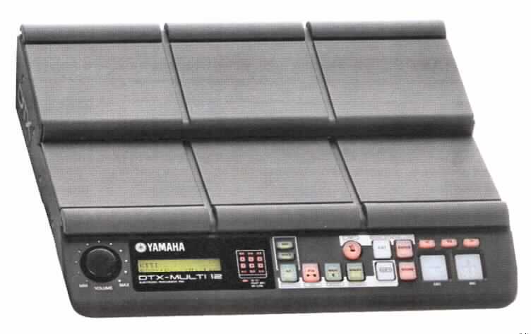 Sog. elektronisches All-In-One-Multi-Drum-Pad, siehe Foto.
Es handelt sich um ein elektronisches Schlaginstrument (Maße: 345 x 319 x 96 mm = B
x T x H) mit zwölf Pads, die im Stick-. Hand- oder Finger-Modus bespielt werden können. Es
verfügt über einen Triggerbereich für die Pad-Funktionen (bis zu vier verschiedene
Voices pro Pad), einen Sequenzer, einen Klangerzeuger und ist mit MIDI
IN/OUT-Anschlüssen, USB-To-Host-Port und mit Eingängen für weitere externe Trigger,
Controller und Pedale ausgestattet.
Das All-In-One-Multi-Drum-Pad ist in Warenzusammenstellung mit einem Netzadapter für
den Einzelverkauf aufgemacht. Das All-In-One-Multi-Drum-Pad bestimmt im Hinblick
auf die Bedeutung für die Verwendung den Charakter der Warenzusammenstellung.

Diese Ware ist als "anderes als von den Unterpositionen 9207 10 bis 9207 9010
erfasstes Musikinstrument, bei dem der Ton elektrisch erzeugt wird" einzureihen.