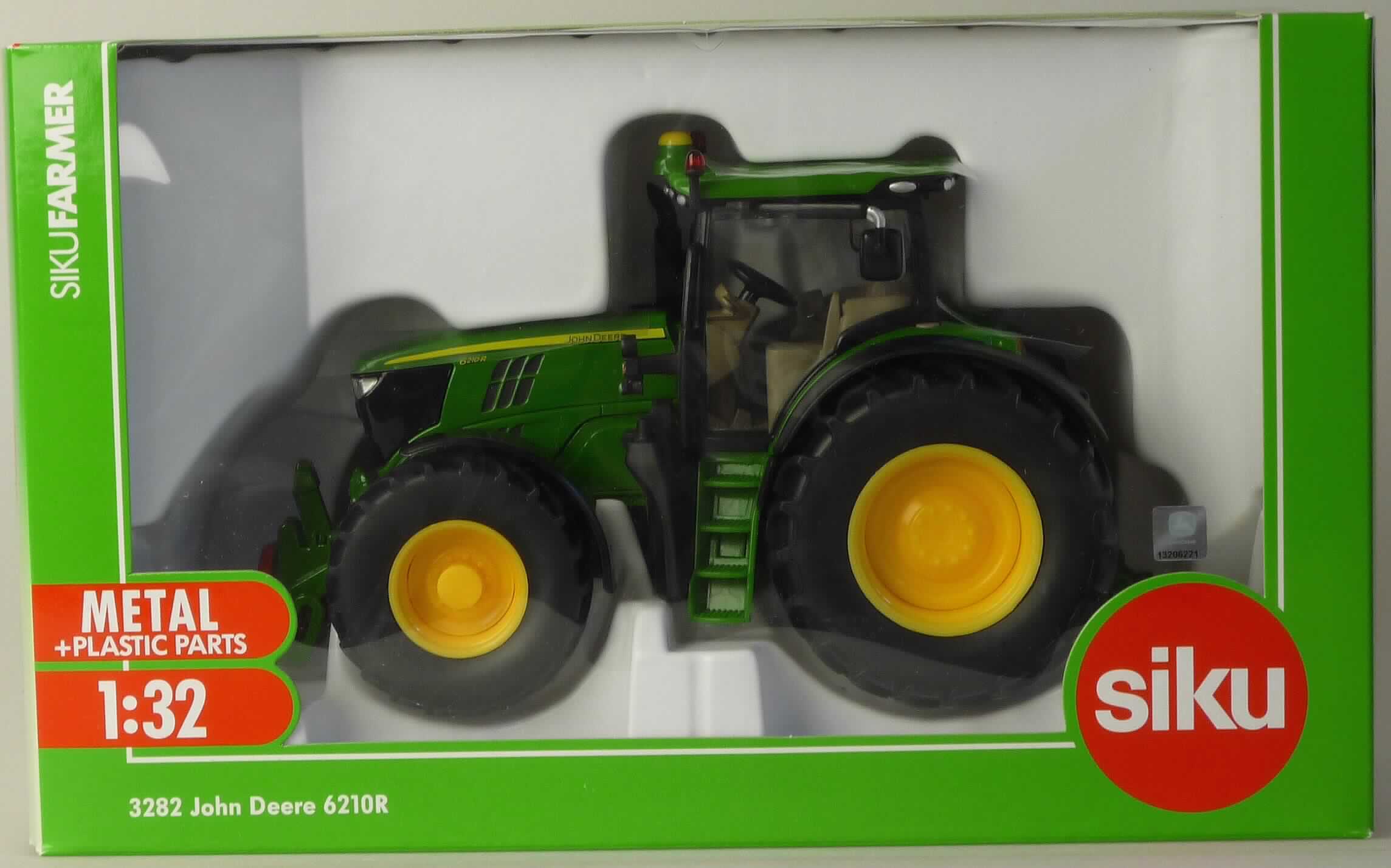 Bei der als "Traktor, Art. 3282" bezeichneten Ware handelt es sich um ein Modell eines Traktor im Maßstab 1:32. 
Der etwa 18 x 11,5 x 8,5 cm große Traktor besteht aus einer Karosserie aus unedlem Metall (lt. Antrag: Zink-druckguss) und Rädern, Schutzblechen sowie einem Innenraum des Fahrerhauses aus Kunststoff. Die Ware 
ist mit beweglichen Teilen (Räder, Motorhaube, Seitenspiegel) ausgestattet. Das Modell dient der spielerischen Unterhaltung von Kindern und Erwachsenen und ist in einem bunt bedruckten Pappkarton mit Sichtfenster für 
den Einzelverkauf aufgemacht. 
Im Hinblick auf den Wert bestimmt das Metall den Charakter der aus verschiedenen Stoffen zusammengesetzten Ware. 

Ein derartiges Erzeugnis wird zolltariflich als "anderes als in den Unterpositionen (KN) 9503 0010 bis 9503 0081 erfasstes Spielzeug, im Gussverfahren hergestelltes Miniaturmodell aus Metall" eingereiht.