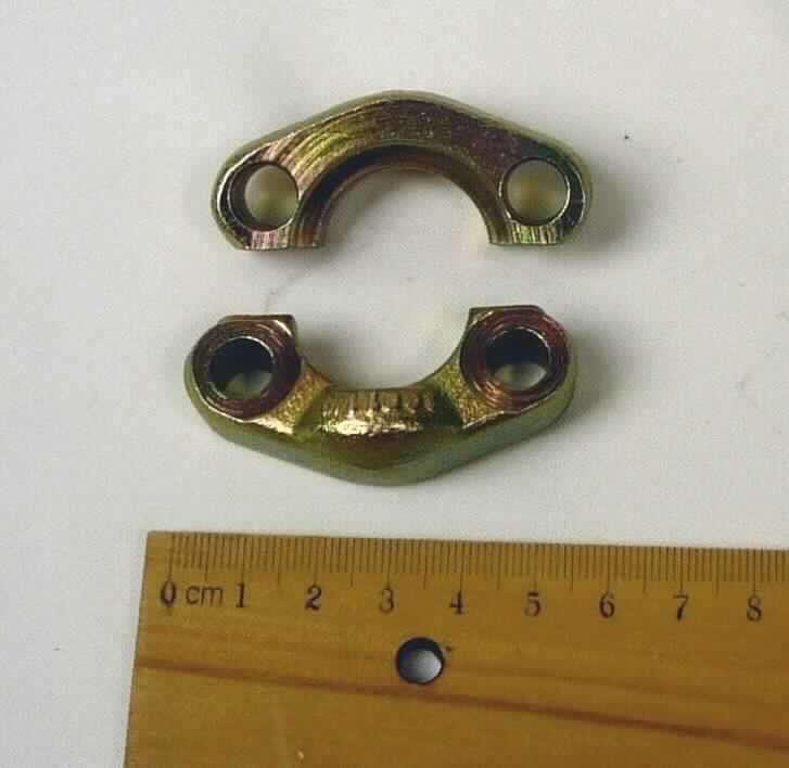 Rohrverbindungsstück aus Stahl, Halbflansch

Bei der Ware handelt es sich um einen Flansch aus unlegiertem Stahl (Werkstoff ST52.3), bestehend aus zwei Halbringen (Flanschhälften). Das Erzeugnis wird an Rohrenden angeschraubt und dient zum Verbinden von Rohren oder Rohrleitungen. Unterschiedliche Abmessungen der Nenndurchmesser sind möglich.

Die Ware ist als Rohrverbindungsstück aus anderem als nicht rostendem Stahl, Flansch, in die Unterposition 7307 9100 der Kombinierten Komenklatur einzureihen.