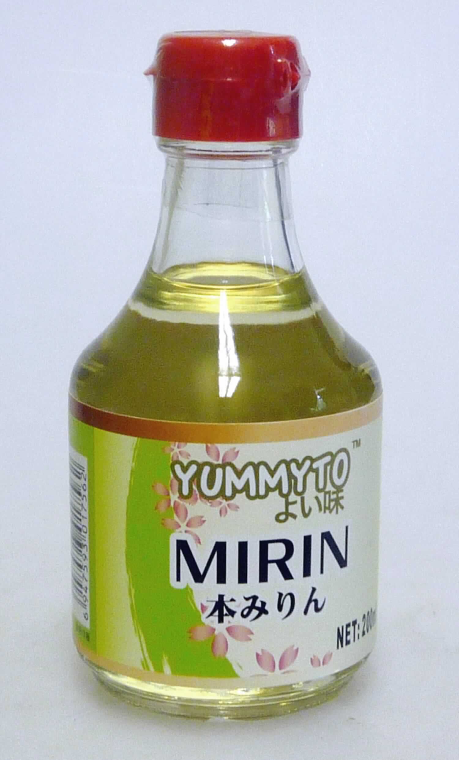 Mirin.

Antragsangaben: Mirin; alkoholhaltiges Würzmittel aus Reis, Wasser, Zucker, Alkohol; Alkoholgehalt 20 %vol; Handelseinheit: 200 ml-Flasche.

Beschaffenheit der vorgelegten Warenprobe: gelbliche, klare, unmittelbar trinkbare Flüssigkeit, süß, alkoholisch und schwach nach Reiswein schmeckend, abgefüllt in einer etikettierten, farblosen 200 ml-Glasflasche mit Schnappverschluss.

Die Ware enthält keine würzenden Bestandteile. Eine Einreihung in die Position 2103 der KN ist damit auszuschließen. Nach ihrer Beschaffenheit ist die Ware dem Kapitel 22 der KN zuzuordnen. Hier ist die Ware in die Unterposition 2208 7010 der KN einzureihen, da sie die Beschaffenheitsmerkmale eines Likörs aufweist (Alkoholgehalt, Zuckergehalt).

Likör, in Behältnissen mit einem Inhalt von 2 l oder weniger.
