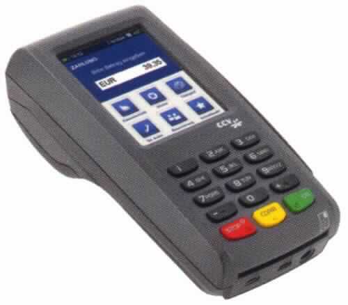 Sog. "Mobiles Zahlungsterminal CCV-Go, Art.-Nr. 02754-85", im Wesentlichen bestehend aus einem Gehäuse 
(175 x 82 x 63 mm) mit integriertem Drucker, Chipkarten- und Kontaktlosleser, Akku, Tastatur, Lautsprecher und
3,5" TFT QVGA-Touchscreen-Display, optional mit Ladeschale und Tragetasche.

Weitere technische Daten (auszugsweise):
- Arbeitsspeicher: 192 MB (128 MB Flash, 64 MB SDRAM)
- Prozessor: 400 MHz ARM 11, 32-Bit Prozessor
- Kommunikation/Schnittstellen: GPRS+WiFi, Mobile Payment Schnittstelle 
- Kassenschnittstellen: ZVT-Kassenschnittstelle, O.P.I.-Kassenprotokoll

Das Erzeugnis dient der Abwicklung des elektronischen Zahlungsverkehrs (Bezahlabwicklung) mittels Kredit- und Geldkarten.

Die Ware wird als "Registrierkasse" eingereiht.

Anlage: 1 Abbildung