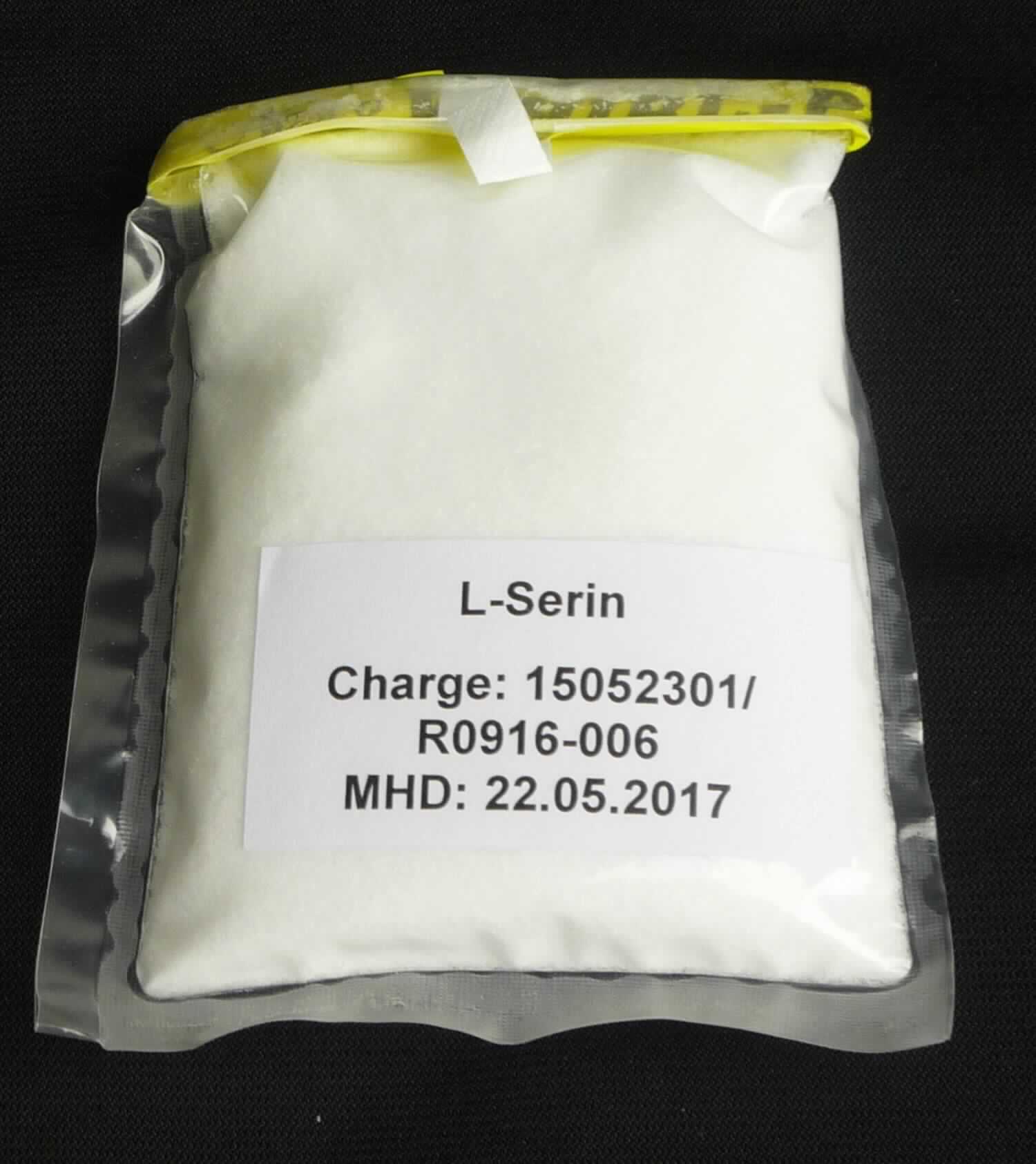 Andere Aminoverbindung mit Sauerstofffunktion; L-Serin

Bei der vorgelegten Ware handelt es sich nach den Angaben um die chemisch einheitliche Verbindung L-Serin mit der CAS-Nr.: 56-45-1. Die Reinheit beträgt nach den Unterlagen mindestens 98,5 %. Eine synonyme Bezeichnung für das Erzeugnis ist (S)-2-Amino-3-hydroxypropionsäure. Die Aminoverbindung liegt als feines, weißes Pulver vor und wird zur Herstellung von diätetischen Lebensmitteln verwendet.

Die Ware ist als andere Aminoverbindung mit Sauerstofffunktion in die Codenummer 2922 5000 90 0 des Zolltarifs einzureihen.