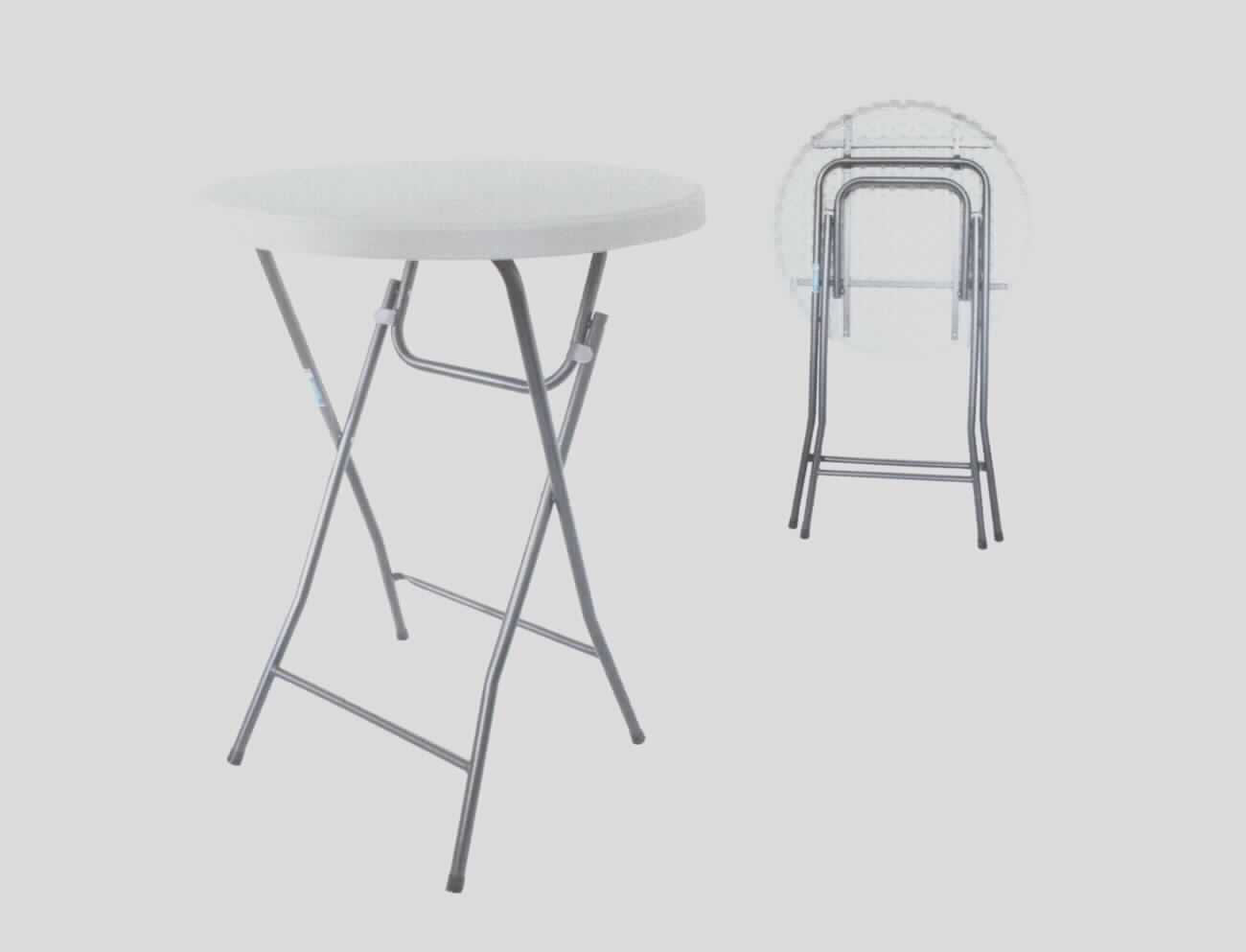 Bei dem sog. "Bistrotisch klappbar" handelt es sich um ein Möbel in Form eines auf den Boden zu stellenden Tisches mit einer Höhe von 110 cm und einem Durchmesser von 80 cm. 
Das Gestell aus Metall hat eine graue Hammerschlag-Lackierung und einen Durchmesser von 2,5 cm. 
Die wetterfeste kreisrunde Tischplatte besteht aus Kunststoff und weist an den Tischrändern eine Dicke von 5 cm auf.  
Der stoffliche Charakter der Ware wird aufgrund der Bedeutung für die Verwendung als Stabilität verleihendes Element durch das Gestell aus Metall bestimmt. 
Das Erzeugnis kann sowohl im Innen- als auch im Außenbereich von Wohnungen eingesetzt werden. 
Die fertig montierte Tisch wird in einem Karton geliefert und ist durch einfaches aufklappen einsatzbar. 

Die Ware ist als "anderes als von den Positionen 9401 und 9402 erfasstes Möbel, aus Metall, nicht von der für Büros verwendeten Art, kein Bett,  nicht für zivile Luftfahrzeuge" einzureihen.
