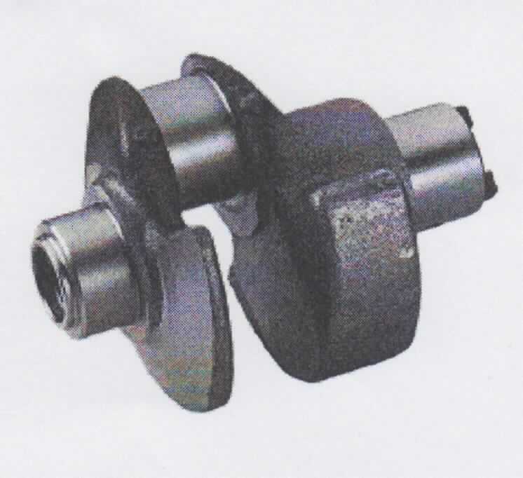 Bei Ware handelt es sich um eine Kurbelwelle für einen Kompressor. Die ca. 118 mm lange Kurbelwelle aus nicht freiformgeschmiedetem, legiertem Stahl dient zur Aufnahme des Kompressorpleuels und zur Druckerzeugung im Kompressor.

Sie wird als "Kurbelwelle aus Stahl, nicht gegossen oder freiformgeschmiedet, nicht für zivile Luftfahrzeuge" eingereiht.