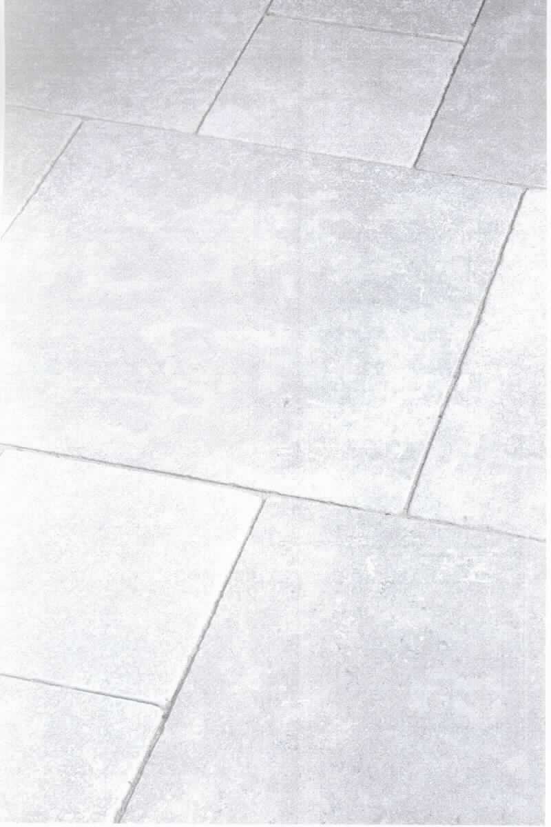 Angaben:
Terrassenplatten VIA CORONA -antik- 
Bearbeitung: gesägt & aufgerauht, Kanten getrommelt
Farbe: creme-beige
Material: Kalkstein
Herkunft: Ägypten 
Größe: 29,5 x 29,5 x 3 cm, 80 kg / qm 
Größe: 59,5 x 29,5 x 3 cm, 80 kg / qm 
Größe: 59,5 x 59,5 x 3 cm, 80 kg / qm 
Größe: 89,5 x 59,5 x 3 cm, 80 kg / qm

Befund:
Bearbeitete Werksteine und Waren daraus
