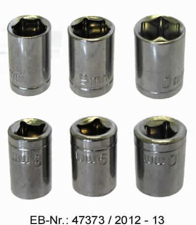 Steckschlüsseleinsätze; es handelt sich um drei auswechselbare Steckschlüsseleinsätze aus unedlem Metall, die jeweils auf der Antriebsseite mit einem Innenvierkant und auf der anderen Seite mit einem Innensechskant ausgestattet sind. Die Steckschlüsseleinsätze weisen drei unterschiedliche Schlüsselweiten auf (8, 9 und 10 mm).
Sie sind in eine an dem im unten beschriebenen Set befindlichen Universalwerkzeug angebrachte Kunststoffhalterung herausnehmbar eingesetzt.

Die Steckschlüsseleinsätze sind gemeinsam mit einem sog. Universalwerkzeug, einer Raspel aus unedlem Metall, zwei Reifenhebern aus Kunststoff, fünf Flicken aus Kautschuk, einer Tube Klebstoff, zwei Schlauchabschnitten aus Kautschuk, einem Hinweiszettel, zwei Anrauplatten aus Kunststoff, einer Luftpumpe, einer Trinkflasche aus Aluminium und einer Tasche für das Universalwerkzeug in einer Fahrrad-Rahmentasche für den Einzelverkauf aufgemacht. Diese Waren sind nicht Gegenstand dieser Auskunft.
Eine Einreihung als Warenzusammenstellung in Aufmachung für den Einzelverkauf kommt nicht in Betracht, da die einzelnen Waren nicht zur Befriedigung eines speziellen Bedarfs oder zur Ausübung einer bestimmten Tätigkeit zusammengestellt worden sind. Alle Waren sind deshalb getrennt einzureihen.

Abbildung siehe Anlage.

Derartige Erzeugnisse gehören als "auswechselbare Steckschlüsseleinsätze, mit arbeitendem Teil aus unedlem Metall" zur Codenummer 8204 2000 00 0 des Zolltarifs (ZT).