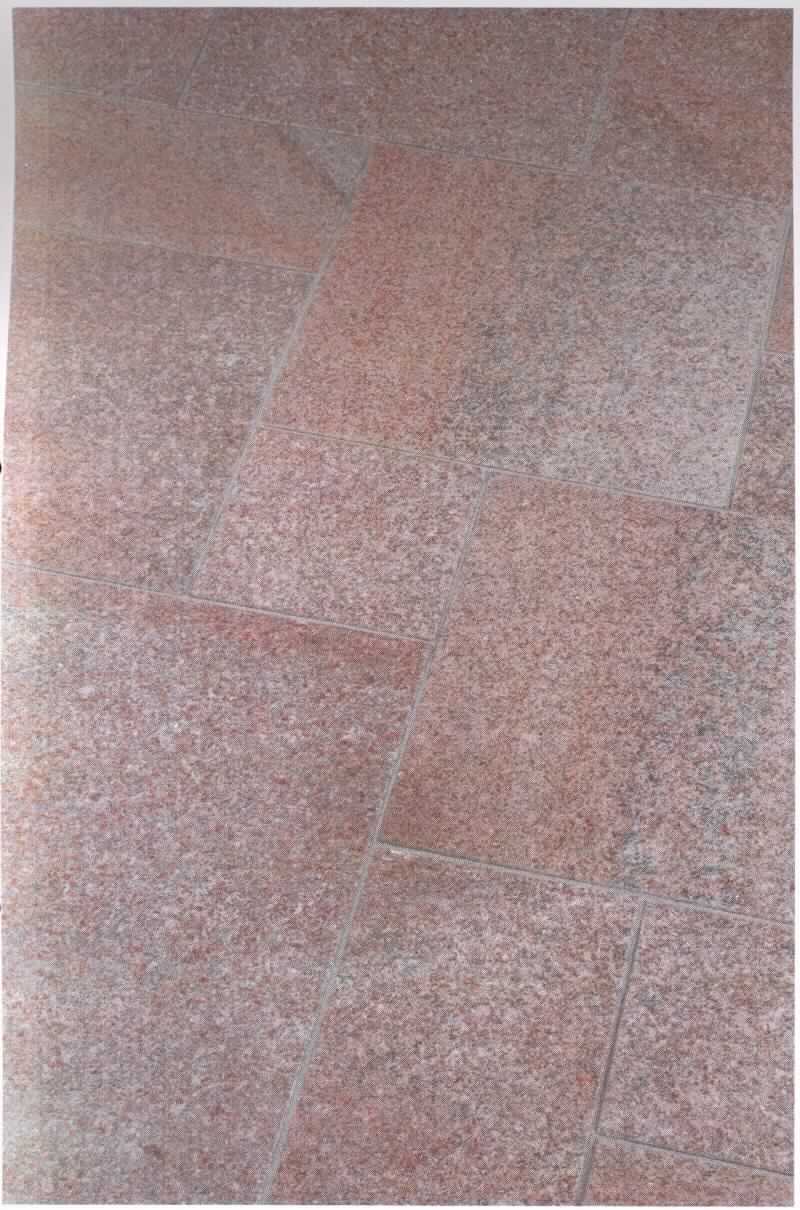 Angaben:
Terrassenplatten SOL EXACTA -satiniert- 
Bearbeitung: Oberfläche geflammt & gebürstet, Kanten gefast, Seiten gesägt 
Farbe: rötlich-gelb-grau 
Material: Granit 
Herkunft: China 
Größe: 20 x 20 x 3 cm 85 kg / qm 
Größe: 40 x 20 x 3 cm 85 kg / qm

Befund:
Bearbeitete Werksteine und Waren daraus