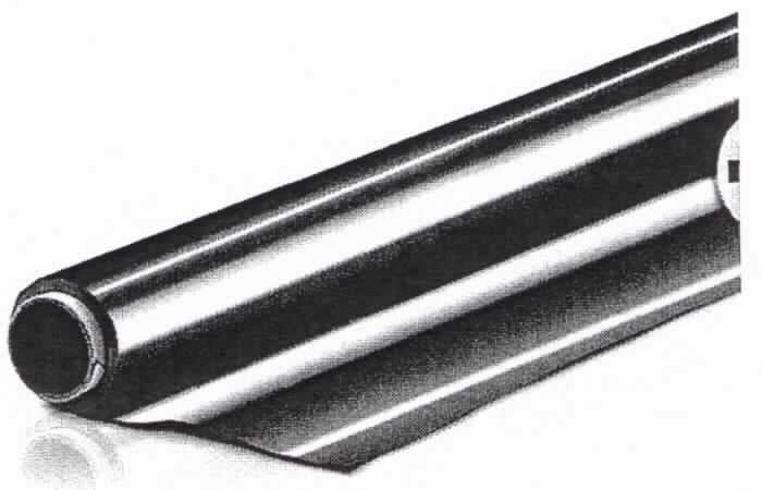 Angaben des Antragstellers:
Spiegelfolie als Sicht- und Sonnenschutz
Die Folie ist eine selbstklebende Tönungsfolie mit Spiegeleffekt. Sie vermeidet das Aufheizen von Räumen.
Material: PVC
Maße (B x H): 152 x 1200 cm

Ein Warenmuster wurde nicht vorgelegt.

Befund:
Es handelt sich um eine selbstklebende Folie aus Kunststoff im Sinne der Unterposition (KN) 3919 9000.