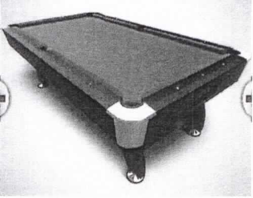 Gesellschaftsspiel, sog. "Billardtisch BLDT01", in Form einer Warenzusammenstellung, bestehend aus
- einem noch nicht zusammengesetzten Billardtisch in den Abmessungen von ca. 1981 x 1143 x 812 mm
-- aus Holz, Metall und Kunststoff bestehend, mit einem Gewicht von ca. 82,7 kg
-- die Spielfläche ist mit blauem Filz bezogen
- 1 Poolbillard-Kugelset mit Kugeln aus ABS mit einem Durchmesser von ca. 57 mm aus 15 + 1 Kugeln
- zwei sog. Queues (Spielstöcke)
- zwei Stück Billardkreide
- einer Triangle als Schablone zum Anordnen der Kugeln vor Spielbeginn
- einer Bürste zum Reinigen des Tisches
- gemeinsam für den Einzelverkauf aufgemacht.

Sieger des Spiels ist, wer zuerst seine Kugeln entsprechend der Spielregeln in den Löchern versenkt hat. 

Auf Grund des Umfangs und der Bedeutung in Bezug auf die Verwendung bestimmt der Billardtisch mit Zubehör den Charakter der Warenzusammenstellung. 

Die Waren sind als "Gesellschaftsspiele, Billardspiele aller Art und Zubehör" einzureihen.