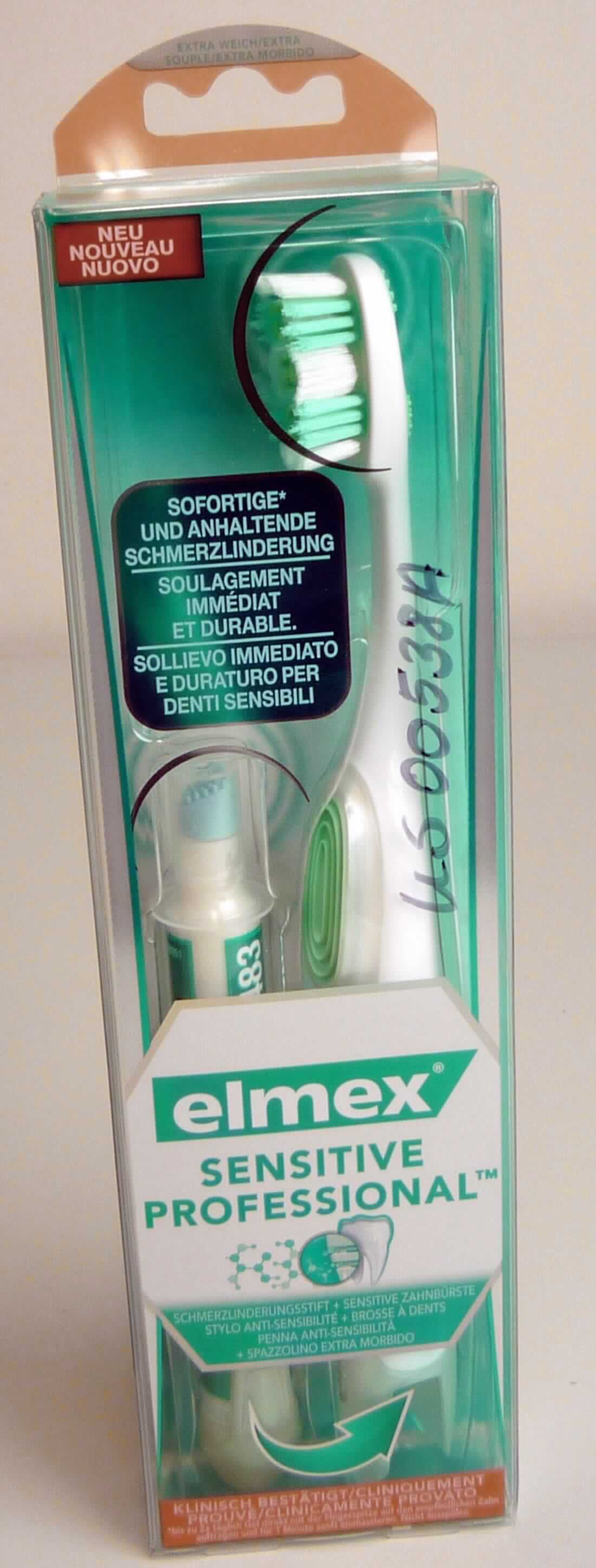 Zubereitetes Zahnpflegemittel; Schmerzlinderungsstift

Bei der vorgelegten Ware handelt es sich um eine Warenzusammenstellung beinhaltend einen Schmerzlinderungsstift für empfindliche Zahnhälse (deklarierter Inhalt: 5 ml) und eine Zahnbürste mit hohlem Griffteil. Zahnbürste und Stift befinden sich gemeinsam in einer Tiefziehschale in einer bunt bedruckten Verpackung in Aufmachung für den Einzelverkauf als Zahnpflegemittel. Den Angaben nach sollen die Zähne zunächst mit der Zahnbürste gereinigt und anschließend mit der im Stift enthaltenen Arginin-haltigen Zubereitung bestrichen werden. Nach erstmaligem Gebrauch kann der Stift im hohlen Griffteil der Zahnbürste aufbewahrt werden. Angaben zur Art der Anwendung und Zusammensetzung liegen vor. Charakterbestimmend in Hinsicht auf den Verwendungszweck der Ware ist die enthaltene zubereitung zur Zahnpflege (Schmerzlinderungsstift).

Die Ware ist als zubereitetes Zahnpflegemittel in die Position 3306 der Kombinierten Nomenklatur einzureihen.