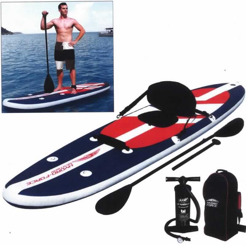 Es handelt sich um eine Warenzusammenstellung, bestehend aus:
- einem sog "Sup-Board"
-- aufblasbar, mit einer Größe von etwa 335 x 76 x 15 cm,
-- mit drei sog. "Finnen" an der Unterseite,
-- aus einer Kunststoffhülle mit einem Gewebe bezogen; mit Hochdruck-Schraubventilen,
- einem abnehmbaren Sitz, um die Ware wie eine Art Kajak zu benutzen,
- einem Doppelpaddel aus Aluminuim (lt. ergänzenden Angaben) mit einer Länge von
  ca. 221 cm,
- einer Doppehubkolbenpumpe mit Druckanzeige,
- einem Reparaturset,
- einer Tragetasche, die zum Transport und zur Aufbewahrung dient (im unaufgeblasenen Zustand),
- dient als Wassersportgerät auf Seen oder dem Meer,
- das Sup-Board bestimmt wegen des Umfanges und der Bedeutung im Hinblick auf die
  Verwendung den Charakter der Warenzusammenstellung,
- gemeinsam für den Einzelverkauf aufgemacht in einem Pappkarton (lt. ergänzenden Angaben).

Zolltariflich handelt es sich um einen "Ausrüstungsgegenstand für den Wassersport, kein Windsurfer".