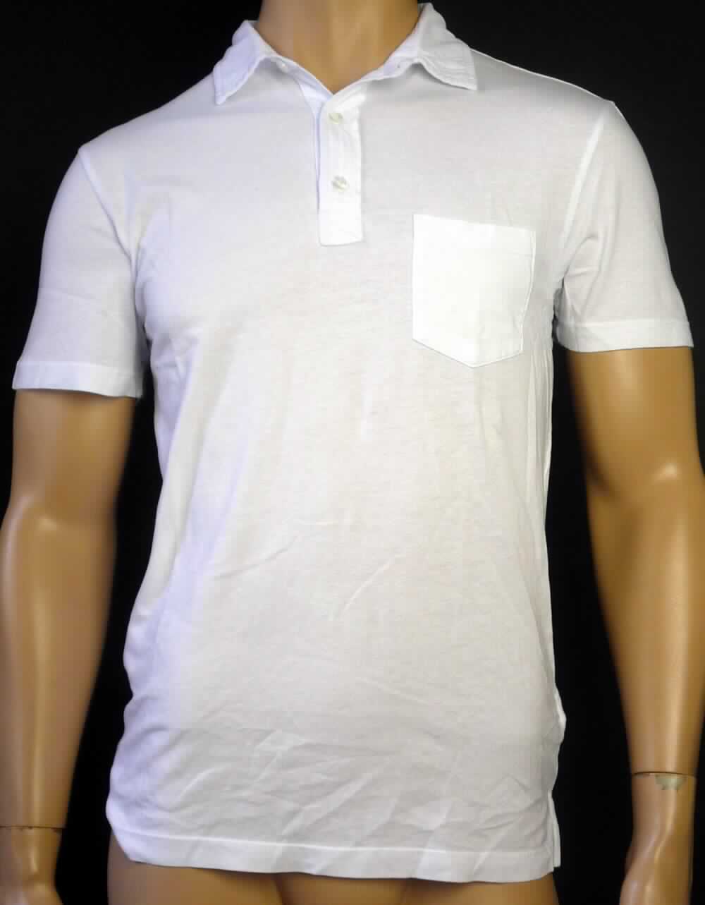 Hemd, sog. Strickhemd für Männer, Art. RSAFO412, Größe S, Foto siehe Anlage,
- aus ca. 0,5 mm dicken, einfarbigen Gewirken aus laut Antrag 100 % Baumwolle; mit durchschnittlich mehr als 
  10 Maschen je linearen Zentimeter in jeder Richtung,
- bis über die Taille reichend (Rückenlänge: ca. 68 cm),
- mit einem Umlegekragen,
- vorn mit einer nicht durchgehenden Öffnung mit Knopfverschluss von links über rechts (Männerkleidung),
- mit kurzen Ärmeln,
- mit einer aufgesetzten Brusttasche,
- am unteren Rand durch Umschlagen und Festnähen gesäumt; mit ca. 5 cm langen Seitenschlitzen versehen.

"Hemd, aus Gewirken, für Männer, aus Baumwolle"