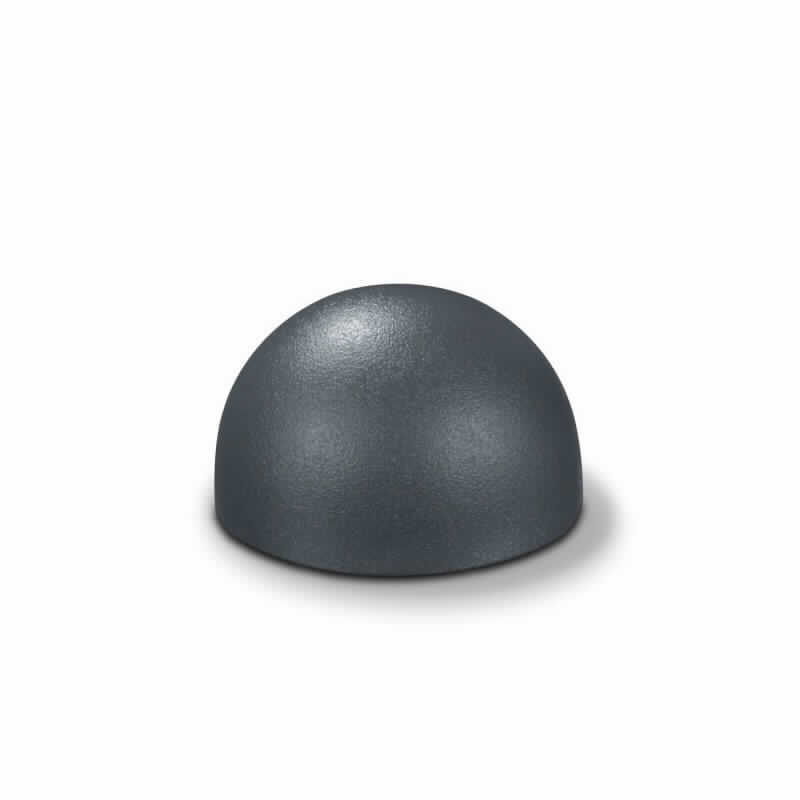 Halbrunder Massageaufsatz (Art.-Nr. 163.350), in Form einer äußerlich leicht rauhen, harten Halbkugel aus schwarzem Kunststoff, welche innen mit hellem Kunststoff ausgekleidet und mit einem Gewinde versehen ist. Der äußere/innere  Durchmesser beträgt ca. 40/32 mm und die Höhe ca. 25 mm.
Äußere Form: siehe Abbildungen in der Anlage.
Zwei der Aufsätze werden durch Drehfixierung am sog. Klopfmassagegerät MG 90 (nicht Gegenstand dieser Auskunft) angebracht. Die Massage wird durch Klopfimpulse bewirkt, die eine modifizierte Form der Vibrationsmassage darstellt. Die Klopfmassage kommt bei Muskelverspannungen und Schmerzen z. B. im Rückenbereich zum Einsatz.

Die Ware wird als "Teil, erkennbar hauptsächlich für ein elektrisches Vibrationsmassagegerät bestimmt" eingereiht.