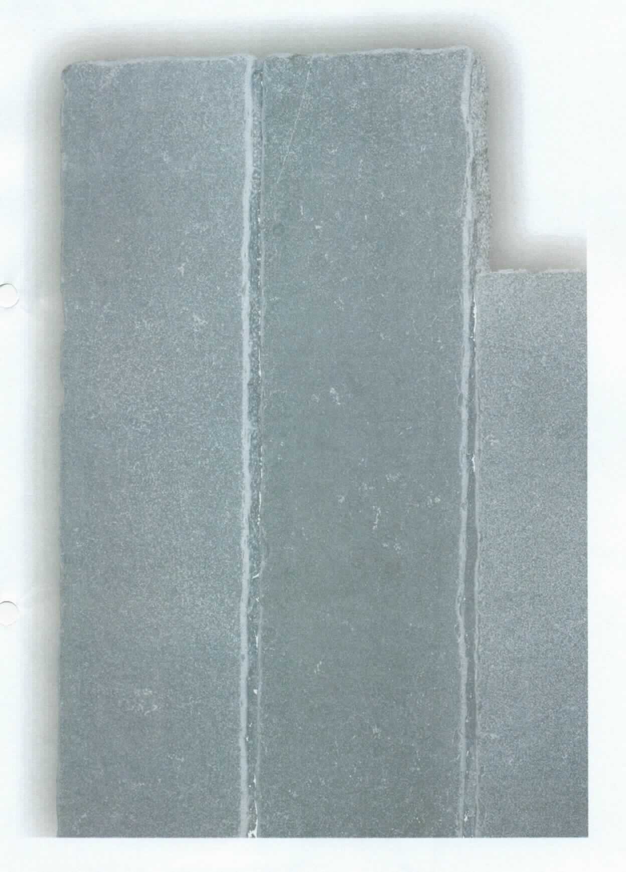 Angaben:
Palisaden -7-9x25 cm- MARRAKESCH GRAU-BLAU
Bearbeitung: Oberfläche spaltrau, Kanten gefast, zwei gegenüberliegende Seiten sehr eben gespalten, getrommelt, Farbe: grau-blau
Material: Kalkstein 
Herkunft: Indien 
Größe: 7-9x25x50 cm 30 kg/Stück 
Größe: 7-9x25x75 cm 45 kg/Stück 
Größe: 7-9x25x100 cm 60 kg/Stück

Befund:
Bearbeitete Werksteine und Waren daraus