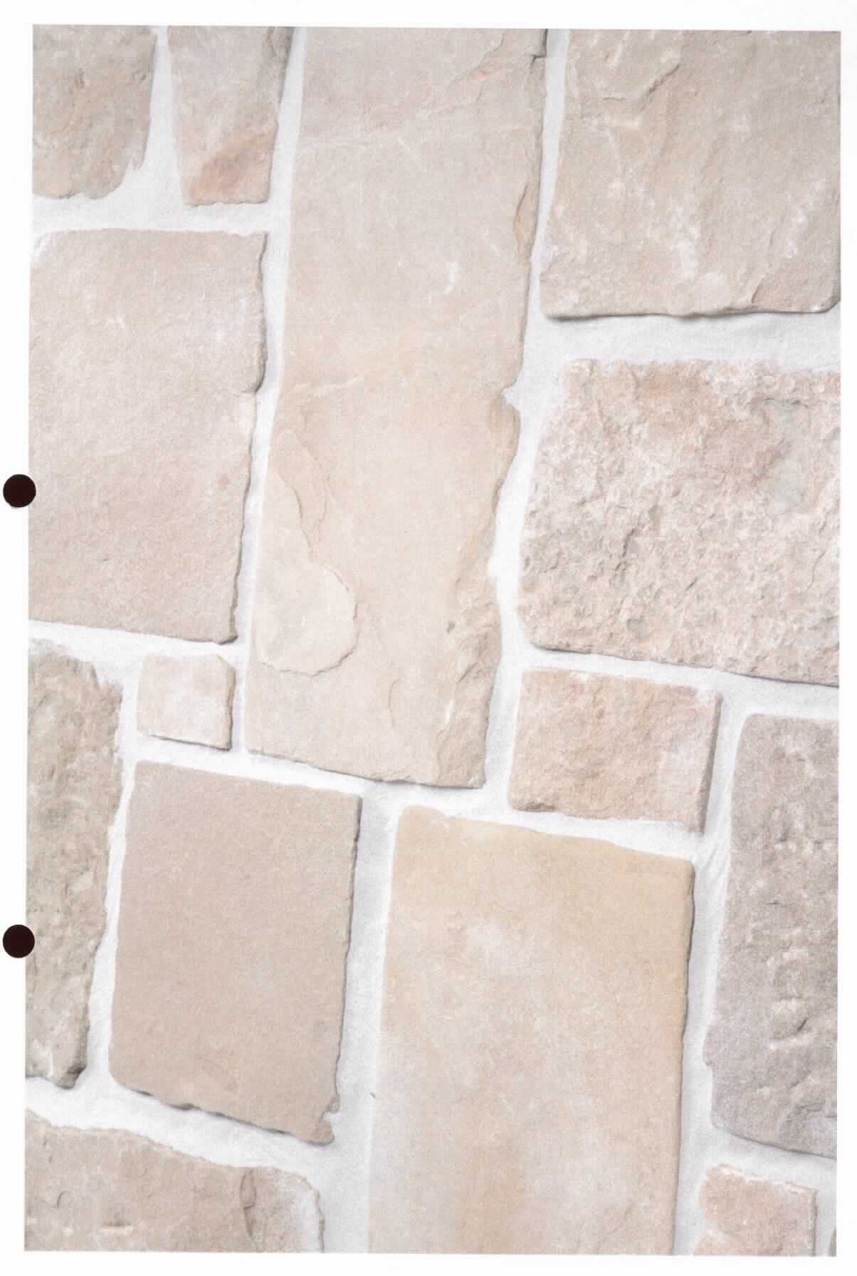 Angaben:
Verblender AROSA 
Bearbeitung: Oberfläche spaltrau, Seiten bruchrau, Rückseite gesägt, rechteckig in zumeist länglichen Einzelstücken 
Farbe: rustikal in hellen Erdtönen 
Material: Sandstein 
Herkunft: China 
Größe: 15-35 x 10-25 x 2,5-3,5 cm 

Befund:
Sandstein, auch grob behauen oder durch Sägen oder auf andere Weise lediglich zerteilt, in Blöcken oder in quadratischen oder rechteckigen Platten