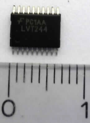 Logikschaltung (74LVT244MCT TSSOP-20, Low Voltage Octal Buffer/Line Driver with 3-STATE Outputs, 
AVT-Artikel-Nr. 6477),
- in Form einer monolithischen integrierten Schaltung,
- in einem Kunststoff-Gehäuse mit 20 Anschlüsse (Abbildung siehe Anlage).

"Elektronische integrierte Schaltung, Logikschaltung in Form einer monolithischen integrierten
 Schaltung"